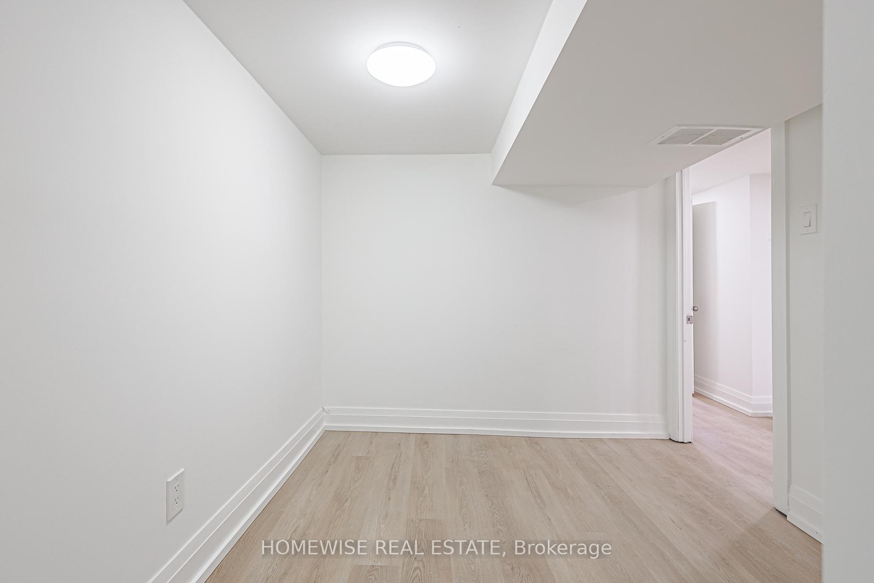 Photo 12 of Unit Lower, 81 Shields Avenue, Toronto, Lawrence Park South — HOMEH