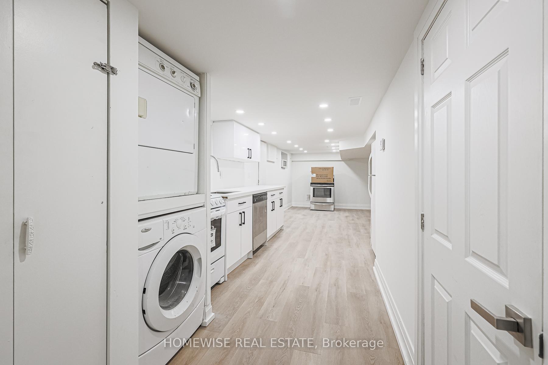 Photo 18 of Unit Lower, 81 Shields Avenue, Toronto, Lawrence Park South — HOMEH