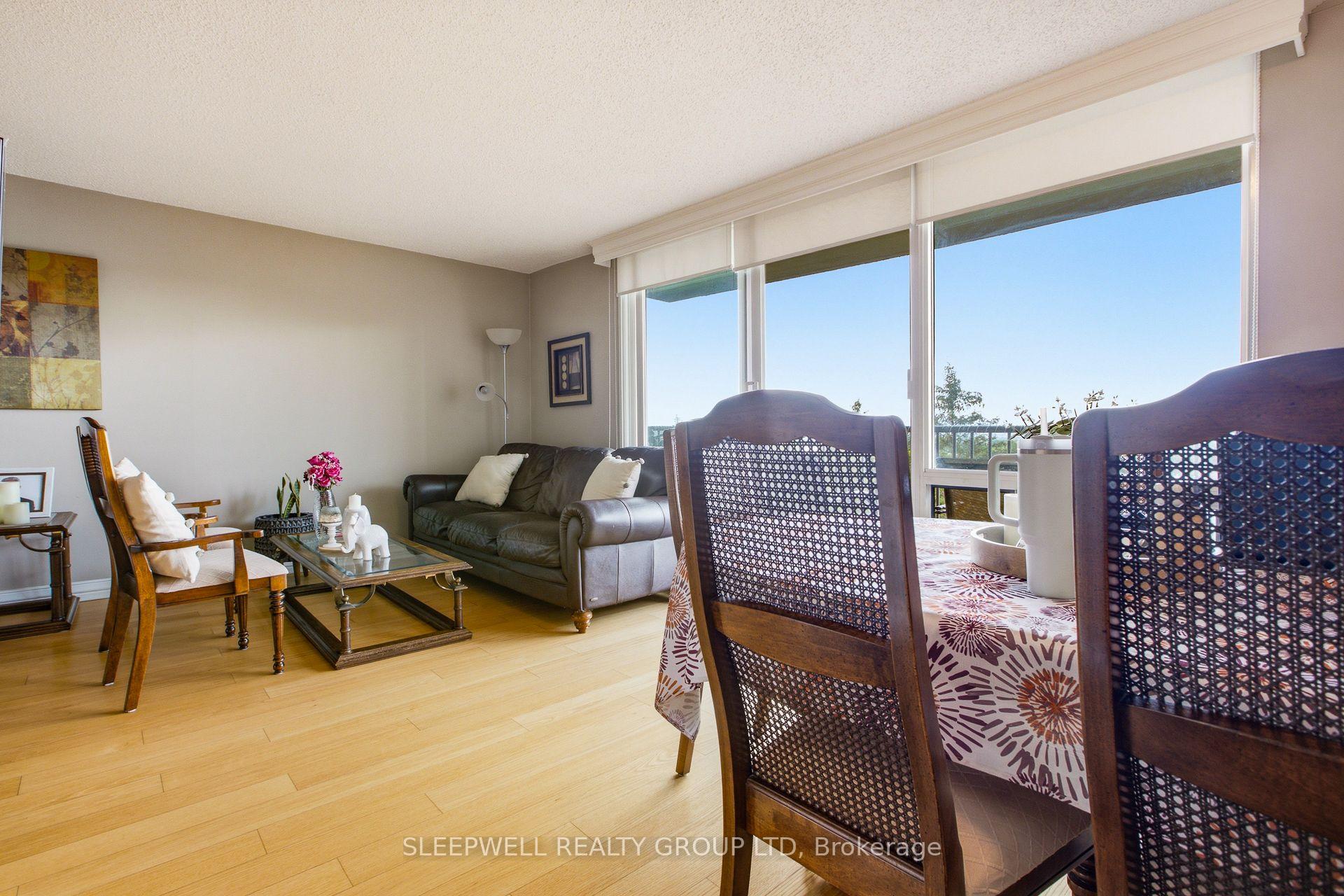 Photo 8 of Unit 712, 665 Bathgate Drive, Ottawa, Carson Meadows — HOMEH