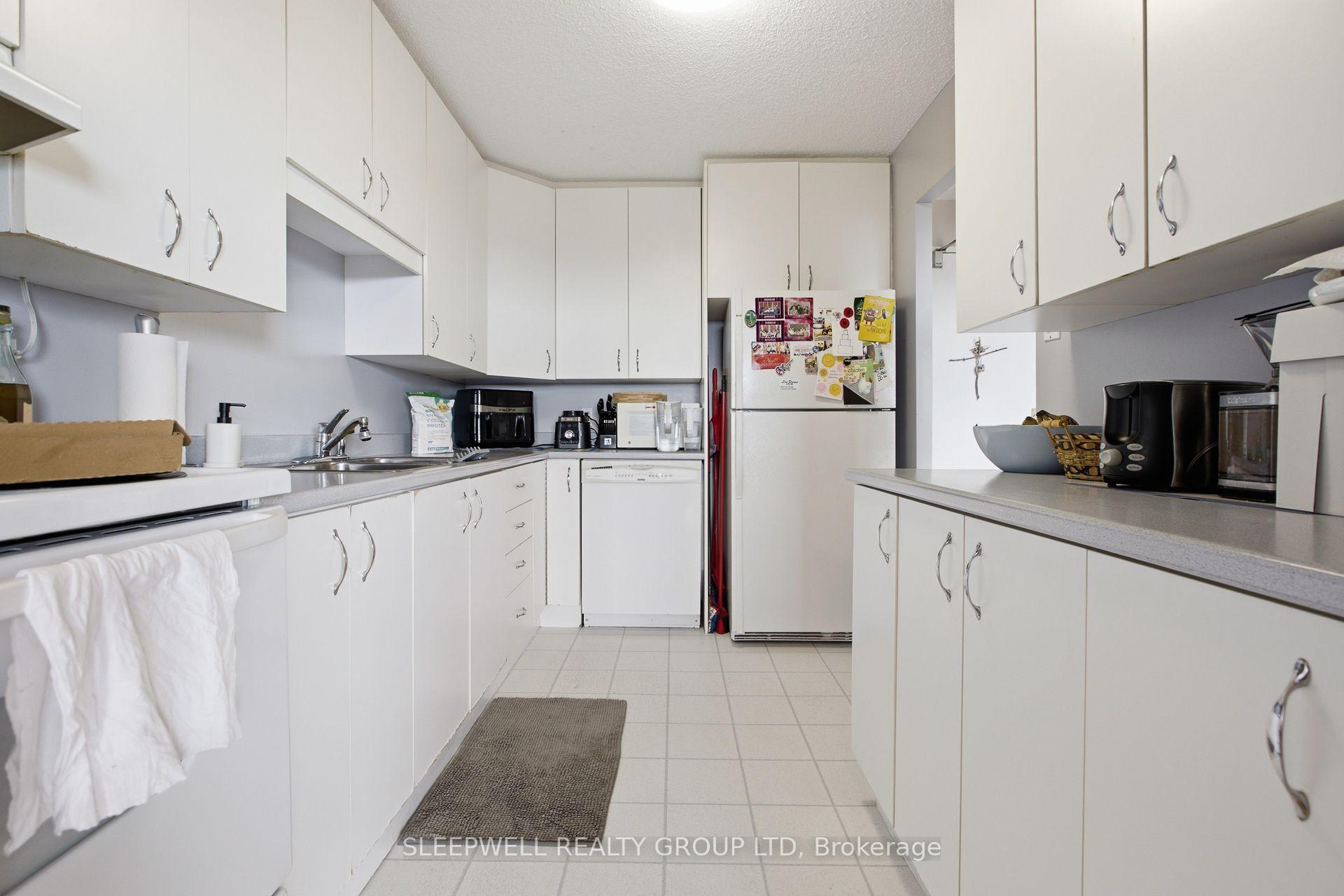Photo 10 of Unit 712, 665 Bathgate Drive, Ottawa, Carson Meadows — HOMEH