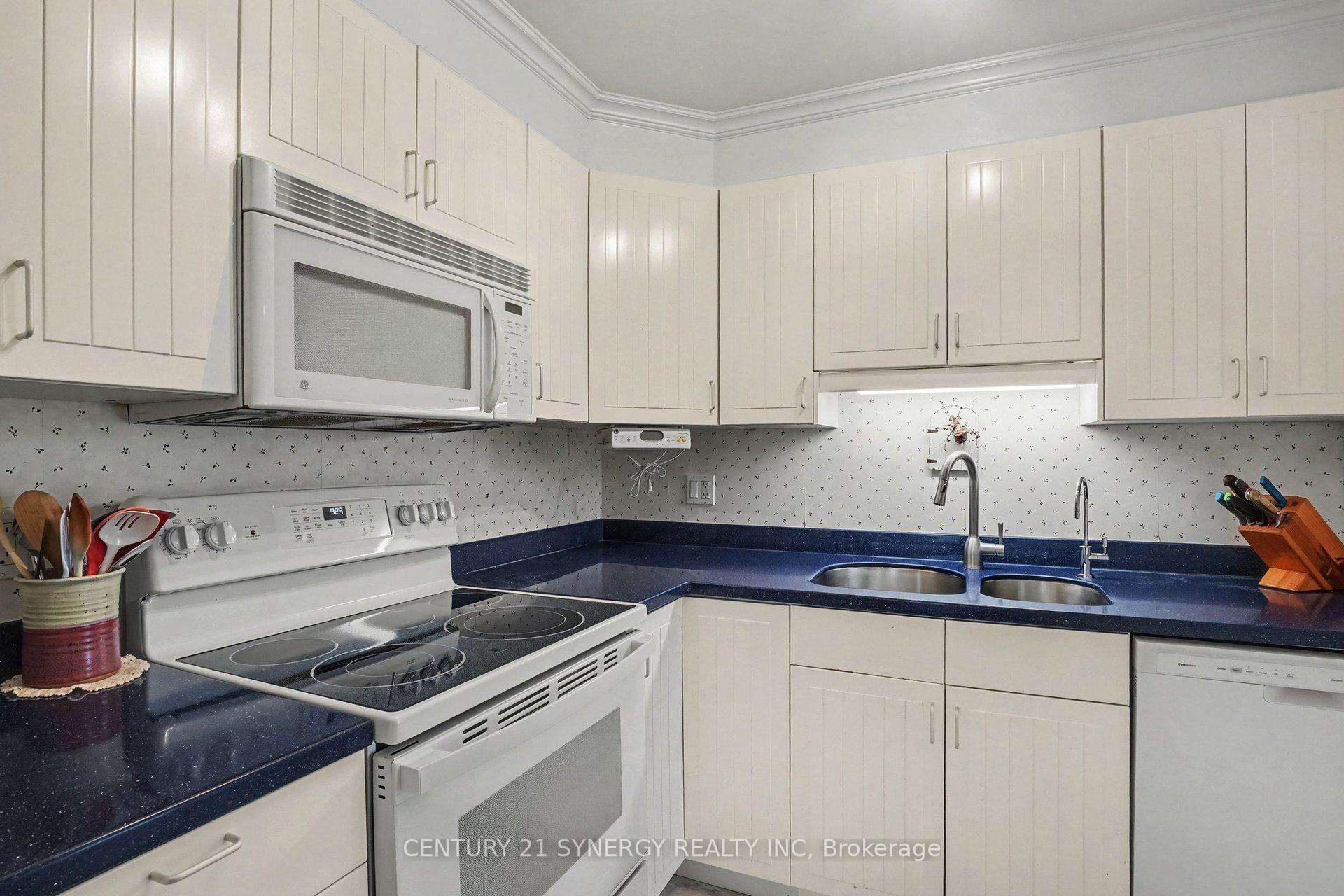 Photo 12 of 1078 Alenmede Crescent, Ottawa, Fairfield Heights — HOMEH