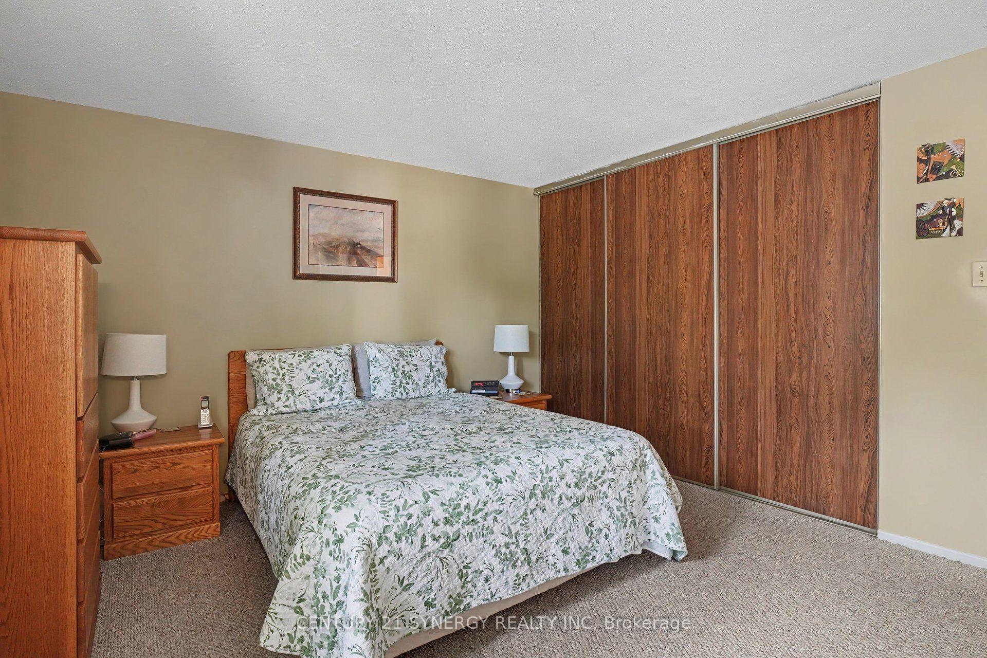 Photo 17 of 1078 Alenmede Crescent, Ottawa, Fairfield Heights — HOMEH