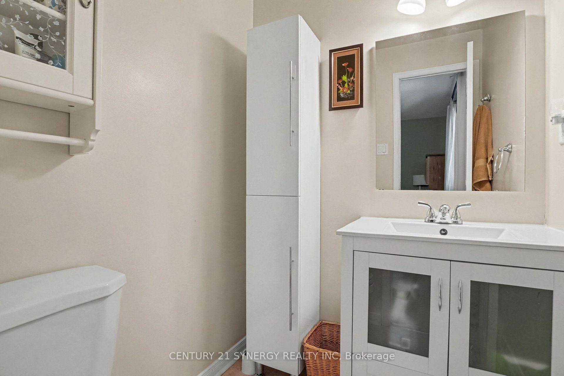 Photo 18 of 1078 Alenmede Crescent, Ottawa, Fairfield Heights — HOMEH