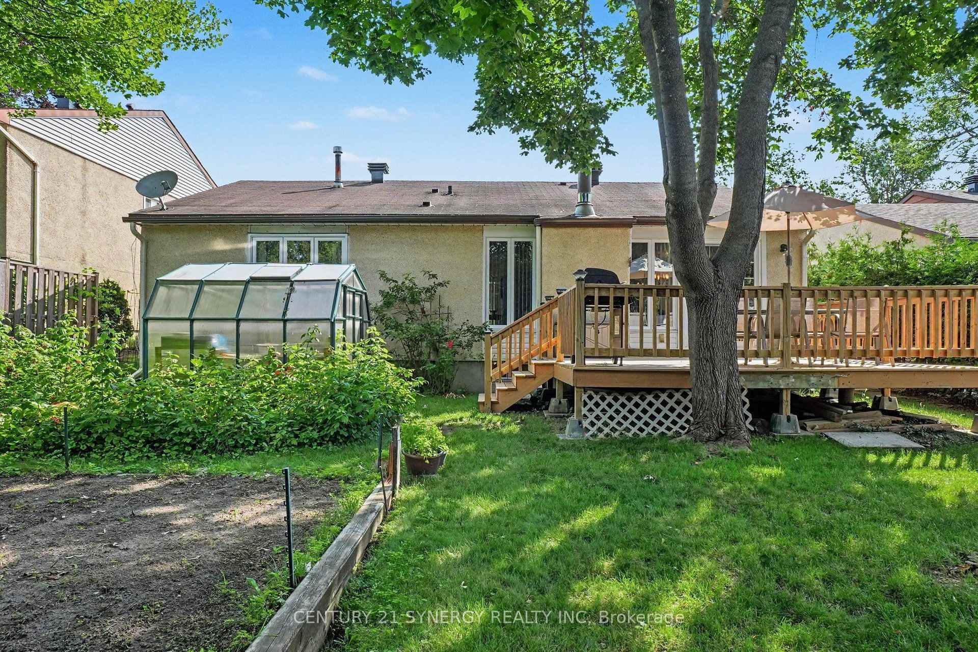 Photo 28 of 1078 Alenmede Crescent, Ottawa, Fairfield Heights — HOMEH