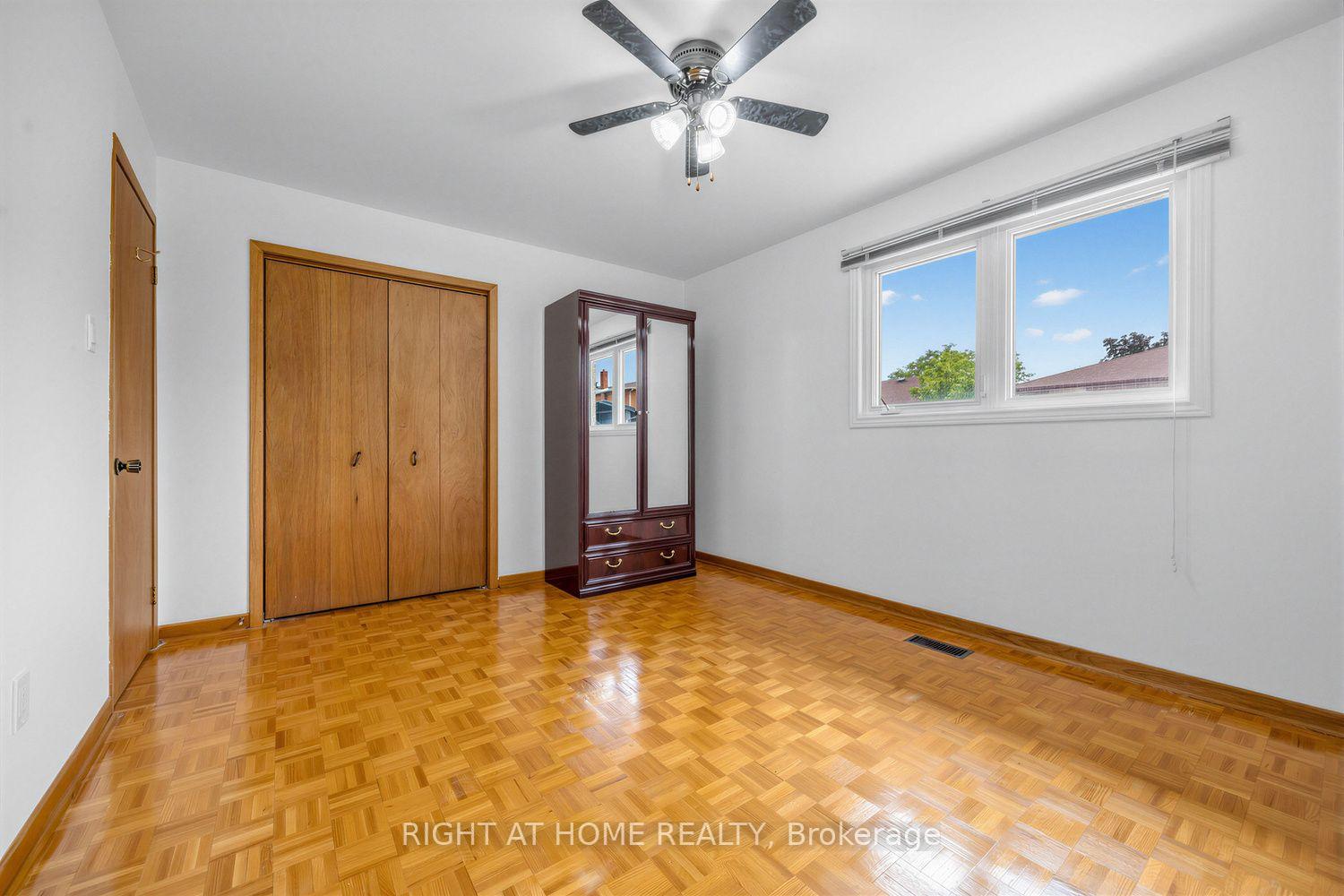 Photo 27 of 3126 Mccarthy Court, Mississauga, Applewood — HOMEH