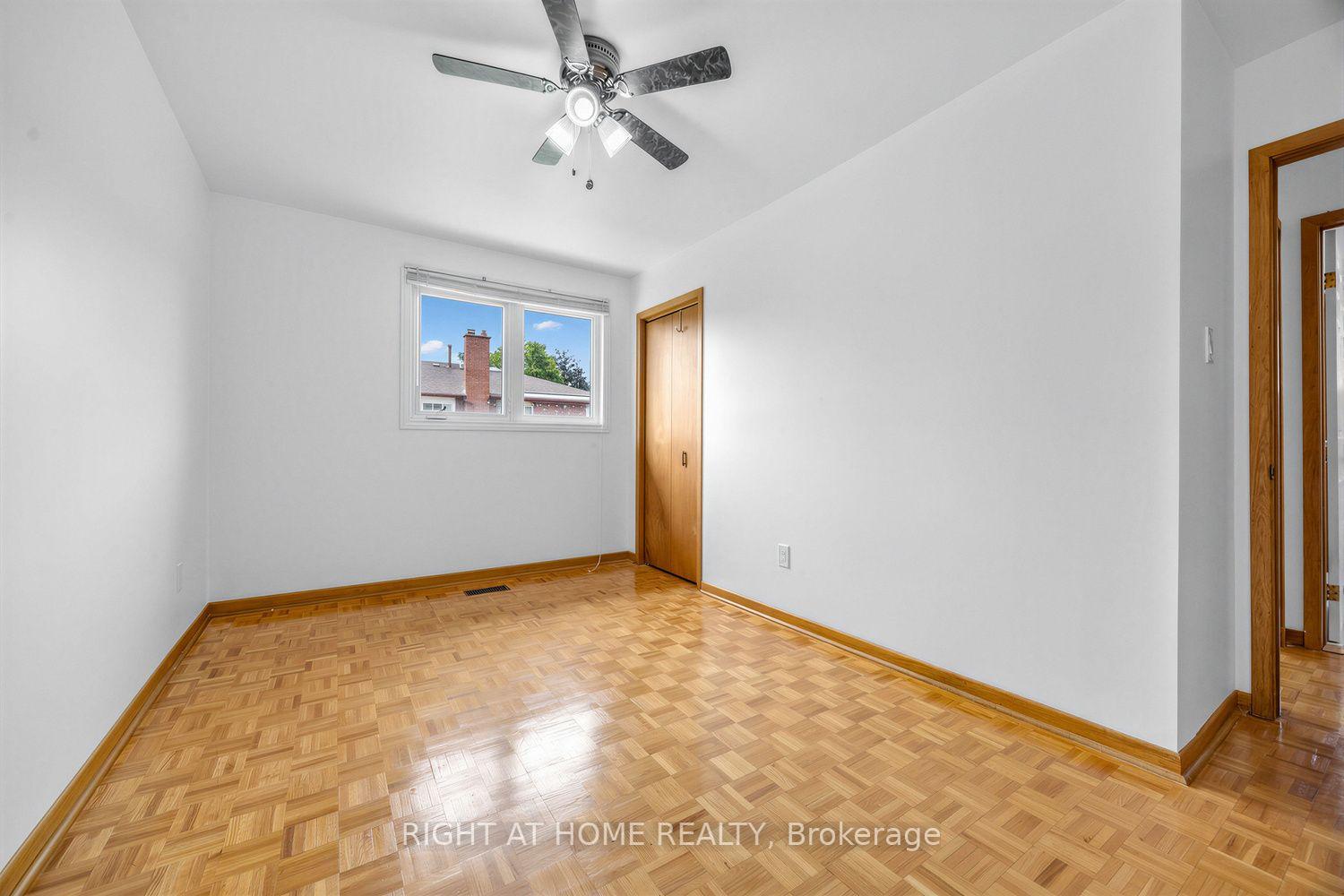 Photo 28 of 3126 Mccarthy Court, Mississauga, Applewood — HOMEH