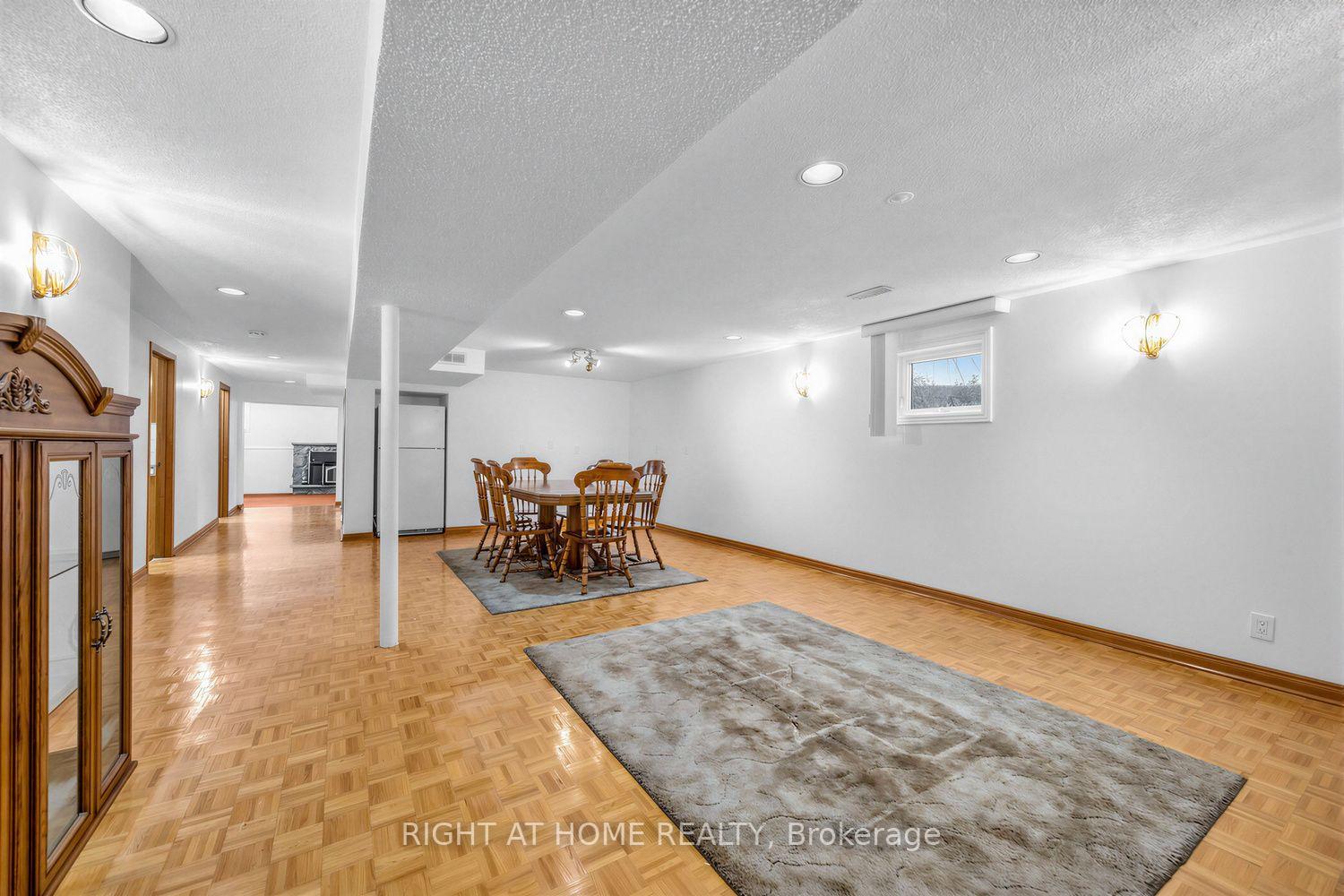 Photo 29 of 3126 Mccarthy Court, Mississauga, Applewood — HOMEH