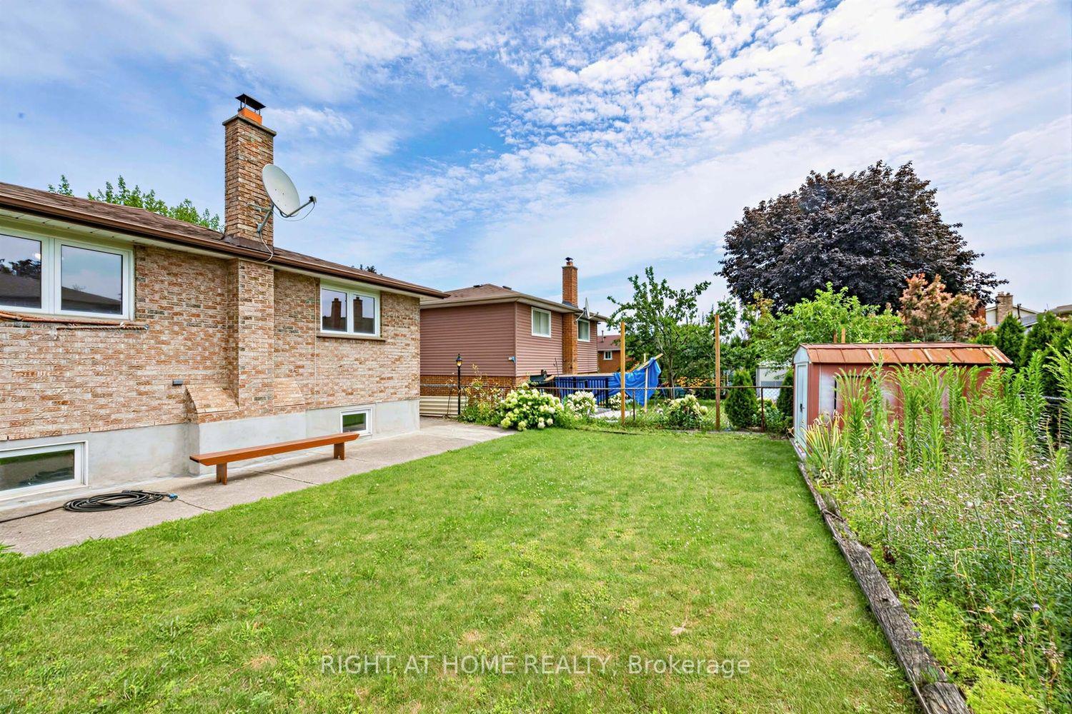 Photo 46 of 3126 Mccarthy Court, Mississauga, Applewood — HOMEH