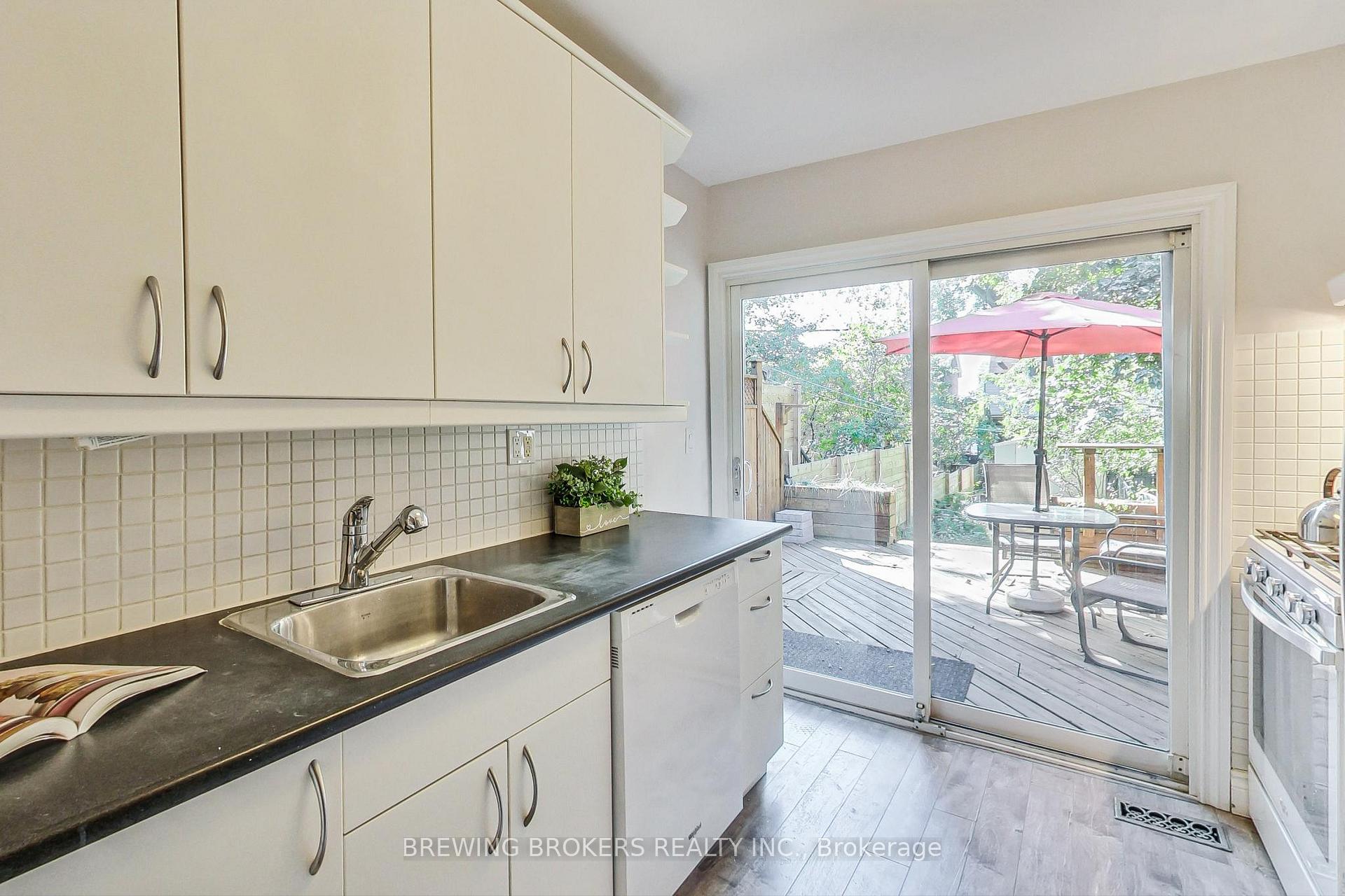 Photo 10 of 98 Moberly Avenue, Toronto, Woodbine Corridor — HOMEH