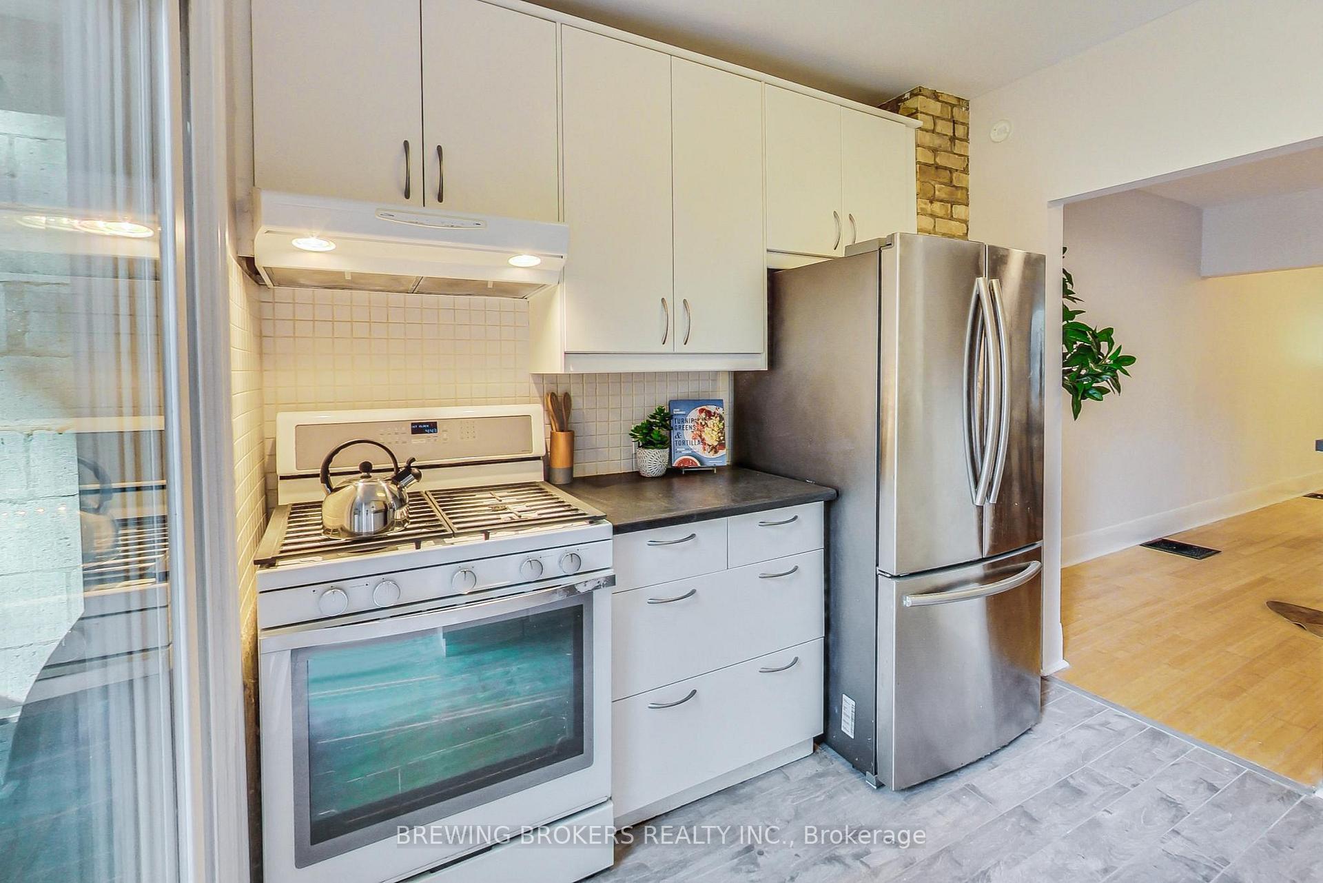 Photo 11 of 98 Moberly Avenue, Toronto, Woodbine Corridor — HOMEH