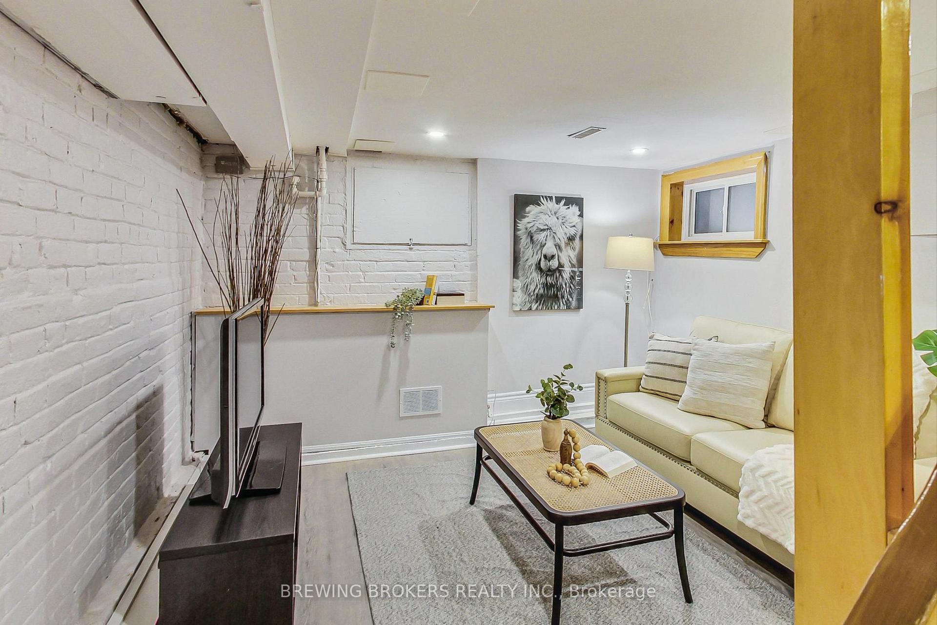 Photo 20 of 98 Moberly Avenue, Toronto, Woodbine Corridor — HOMEH