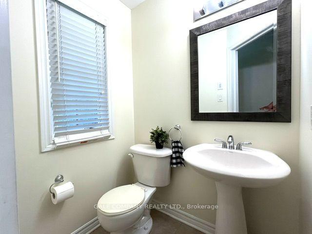 Photo 5 of 149 Tandalee Crescent, Ottawa, Kanata - Emerald Meadows/Trailwest — HOMEH