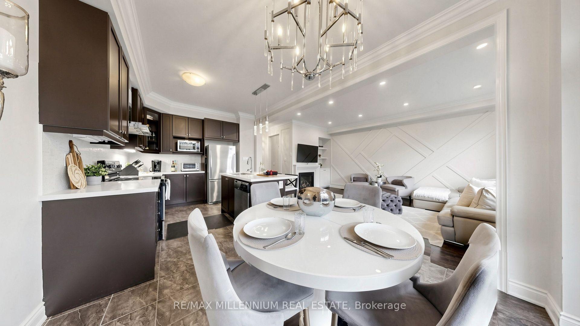 Photo 15 of 353 Moody Drive, Vaughan, Kleinburg — HOMEH