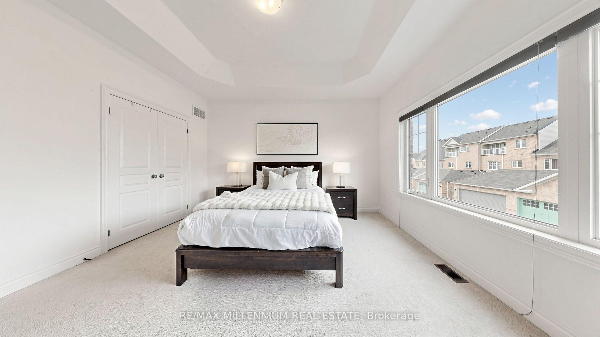 Photo 22 of 353 Moody Drive, Vaughan, Kleinburg — HOMEH