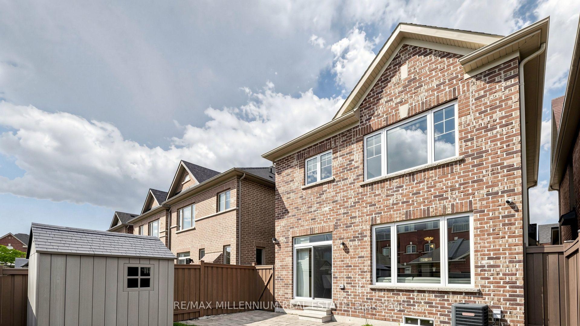 Photo 45 of 353 Moody Drive, Vaughan, Kleinburg — HOMEH