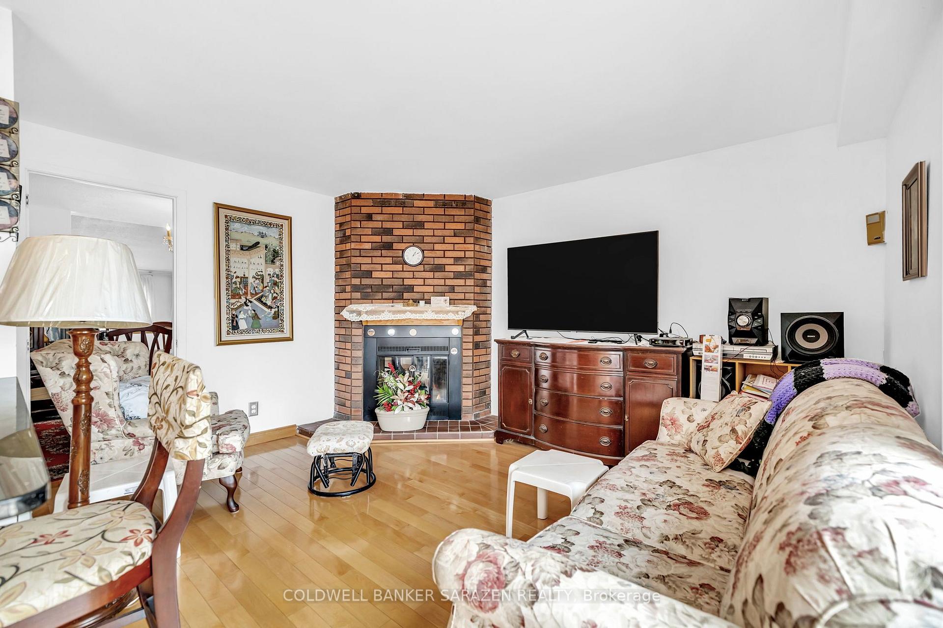 Photo 18 of 125 Lanark Avenue, Ottawa, Westboro North — HOMEH