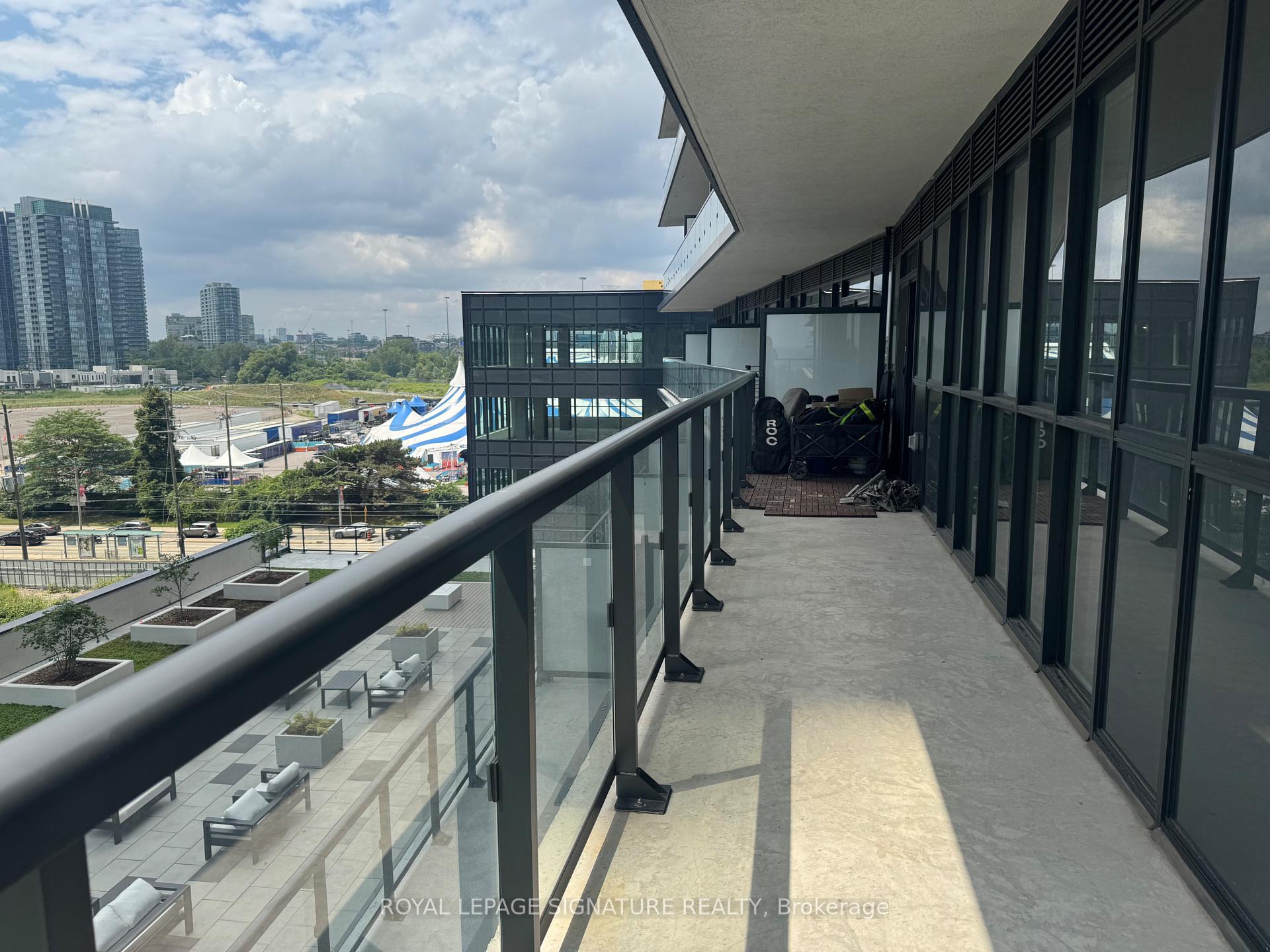 Photo 18 of Unit 705, 38 Annie Craig Drive, Etobicoke, Mimico — HOMEH