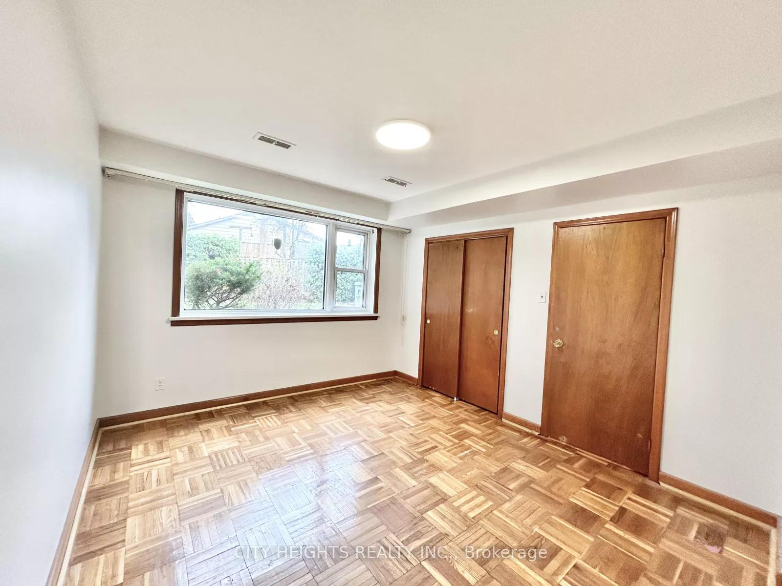 Photo 6 of 3 Bondhead Place, Etobicoke, Thistletown-Beaumonde Heights — HOMEH
