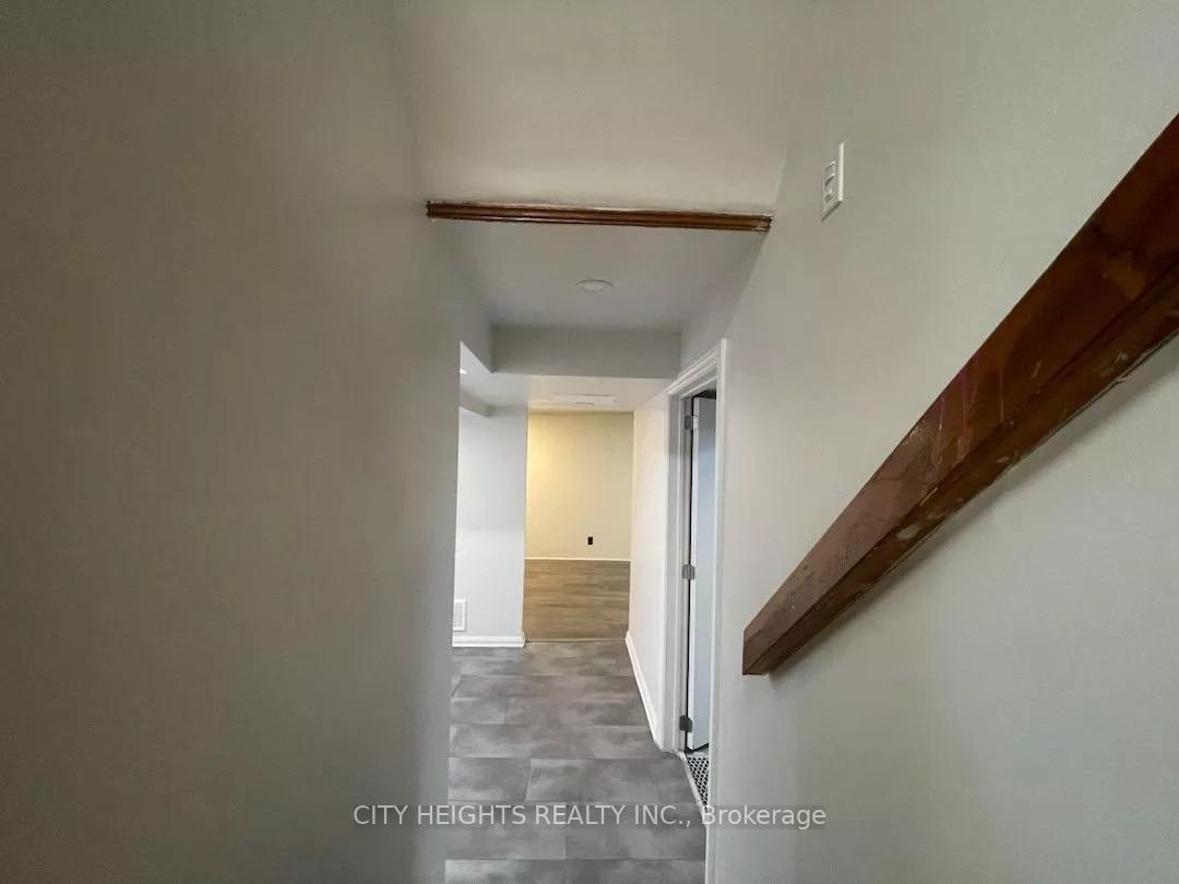 Photo 10 of 3 Bondhead Place, Etobicoke, Thistletown-Beaumonde Heights — HOMEH
