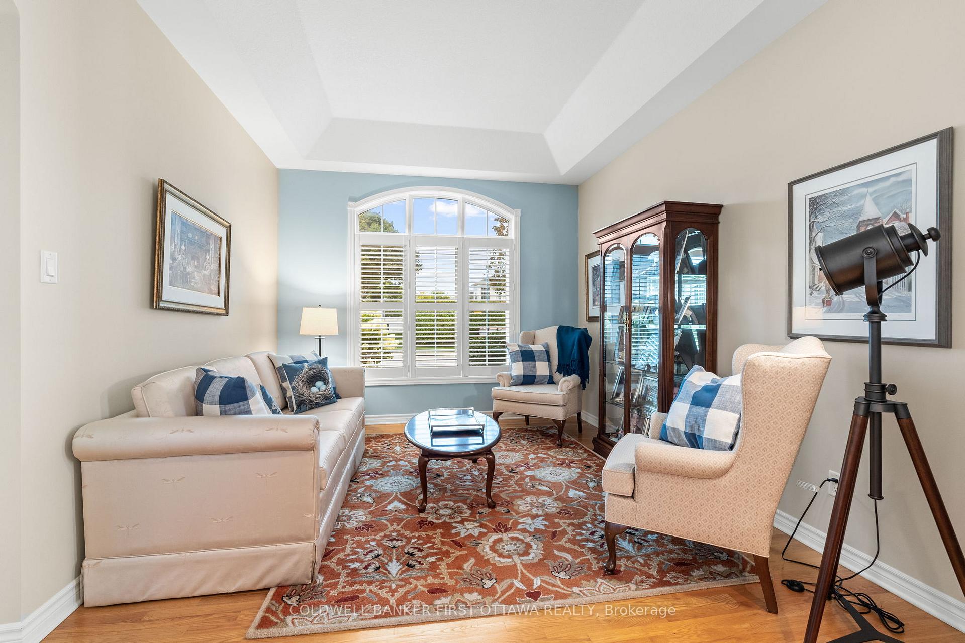 Photo 10 of 6 Blackshire Circle, Ottawa, Barrhaven - Stonebridge — HOMEH