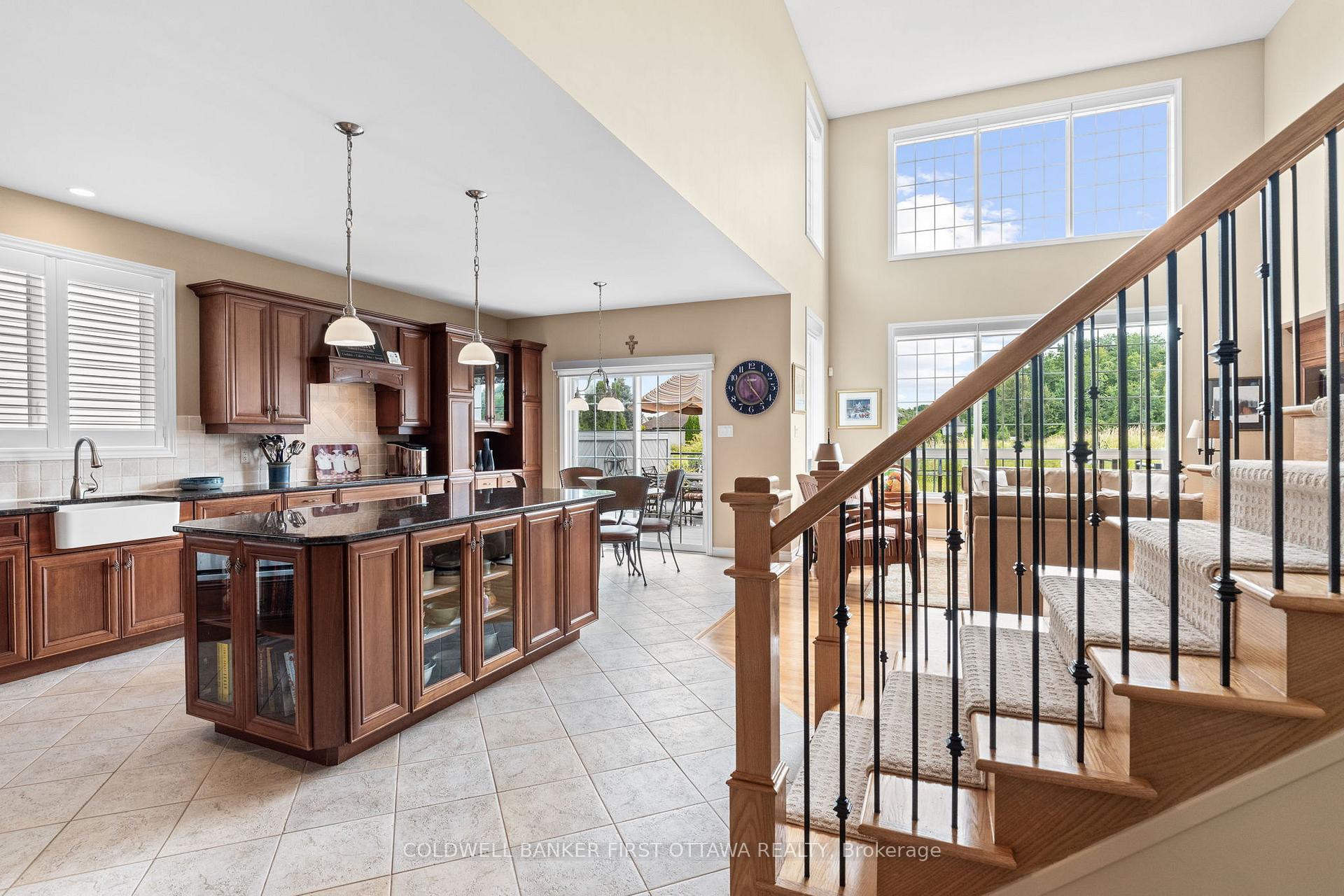 Photo 11 of 6 Blackshire Circle, Ottawa, Barrhaven - Stonebridge — HOMEH