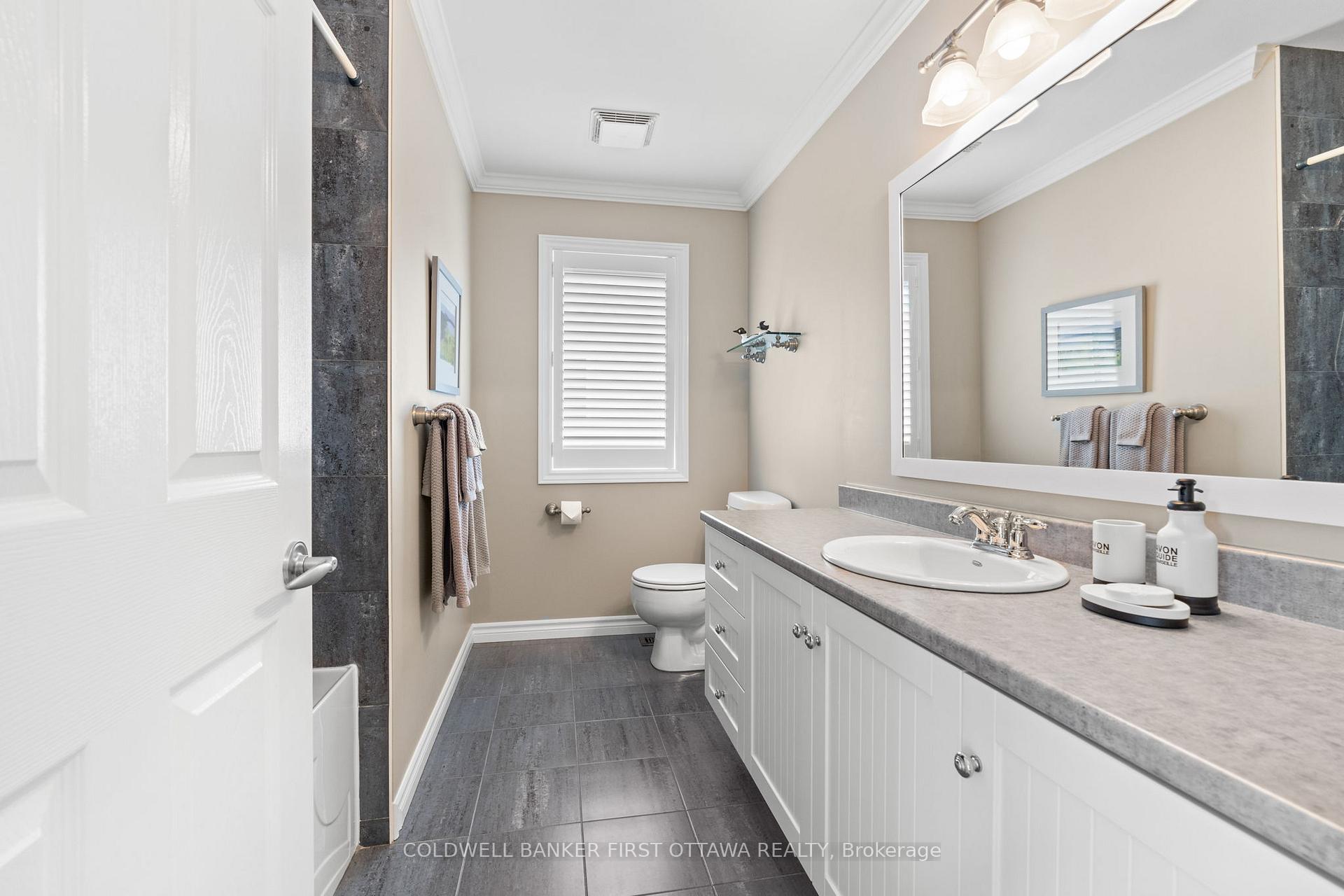 Photo 30 of 6 Blackshire Circle, Ottawa, Barrhaven - Stonebridge — HOMEH