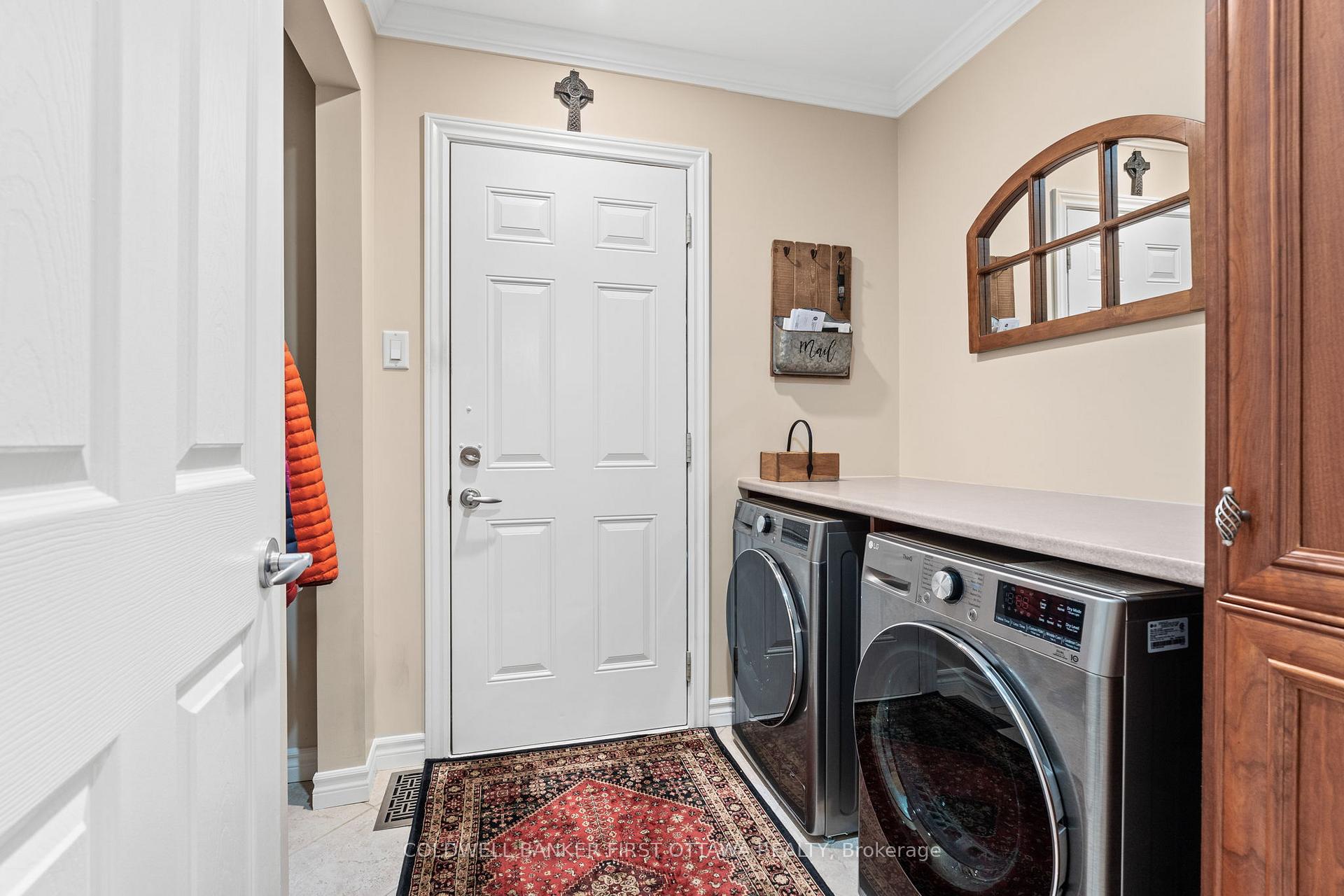 Photo 33 of 6 Blackshire Circle, Ottawa, Barrhaven - Stonebridge — HOMEH