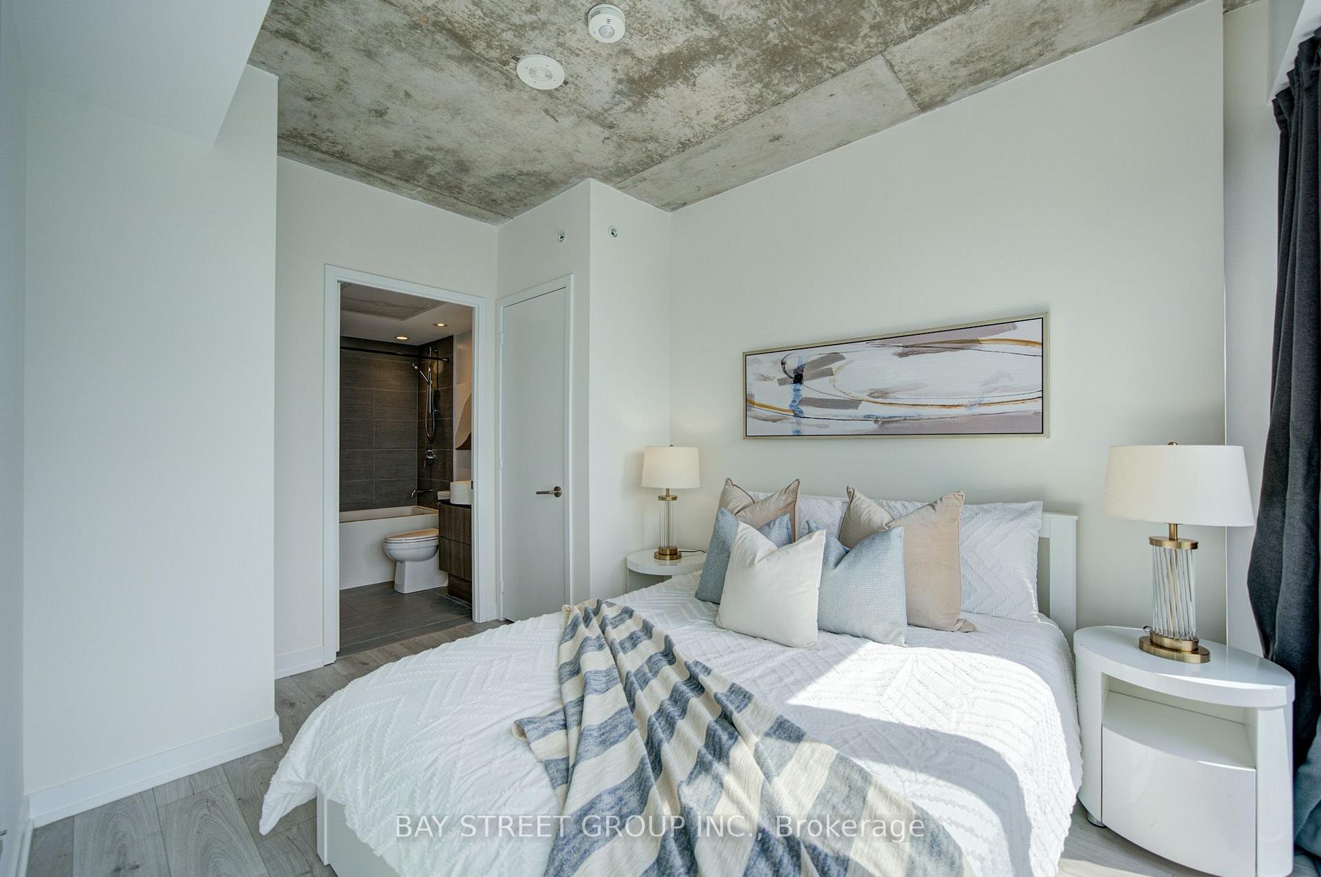 Photo 22 of Unit 3303, 161 Roehampton Avenue, Toronto, Mount Pleasant West — HOMEH