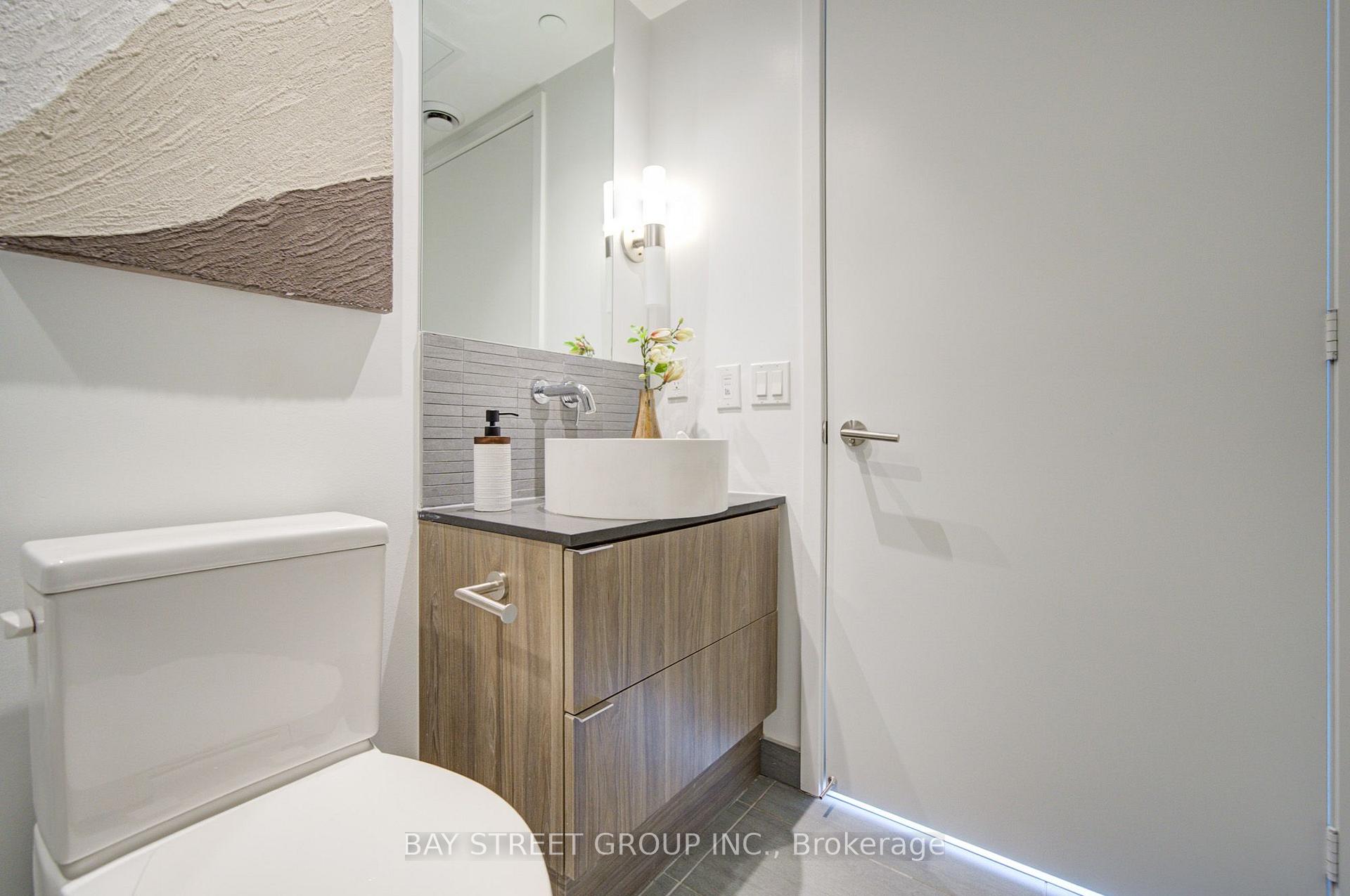 Photo 28 of Unit 3303, 161 Roehampton Avenue, Toronto, Mount Pleasant West — HOMEH