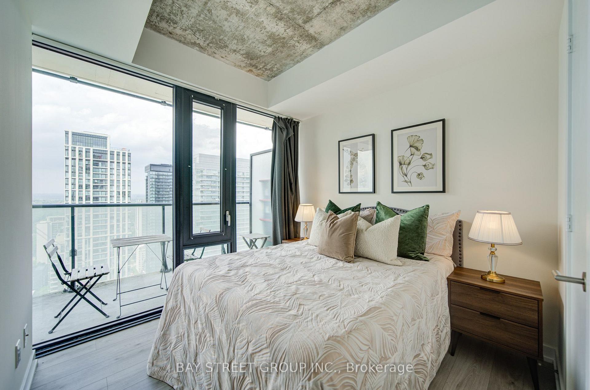Photo 29 of Unit 3303, 161 Roehampton Avenue, Toronto, Mount Pleasant West — HOMEH