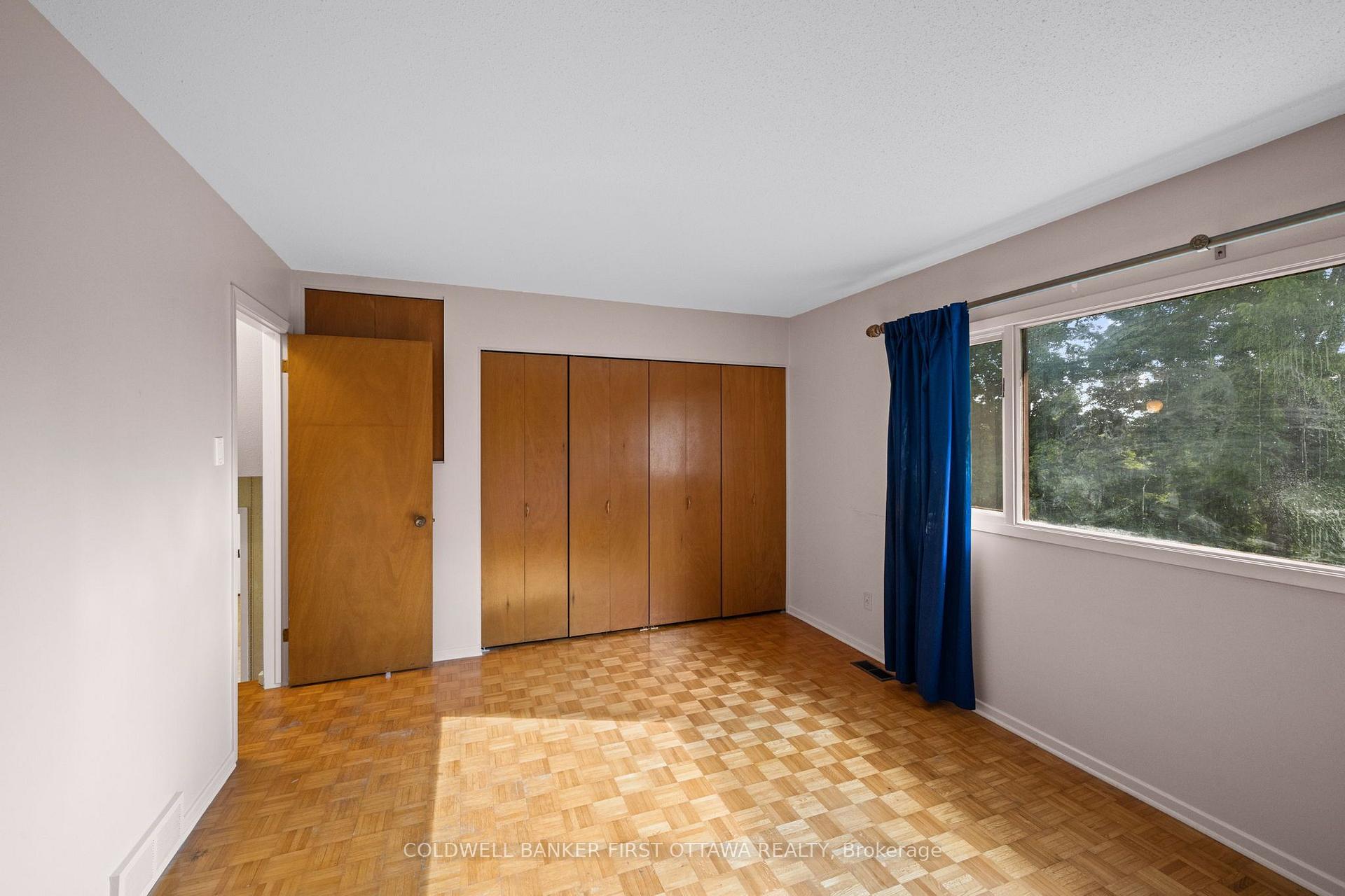 Photo 17 of 5310 Mclean Crescent, Ottawa, Manotick Long Island & Nicholls Island — HOMEH