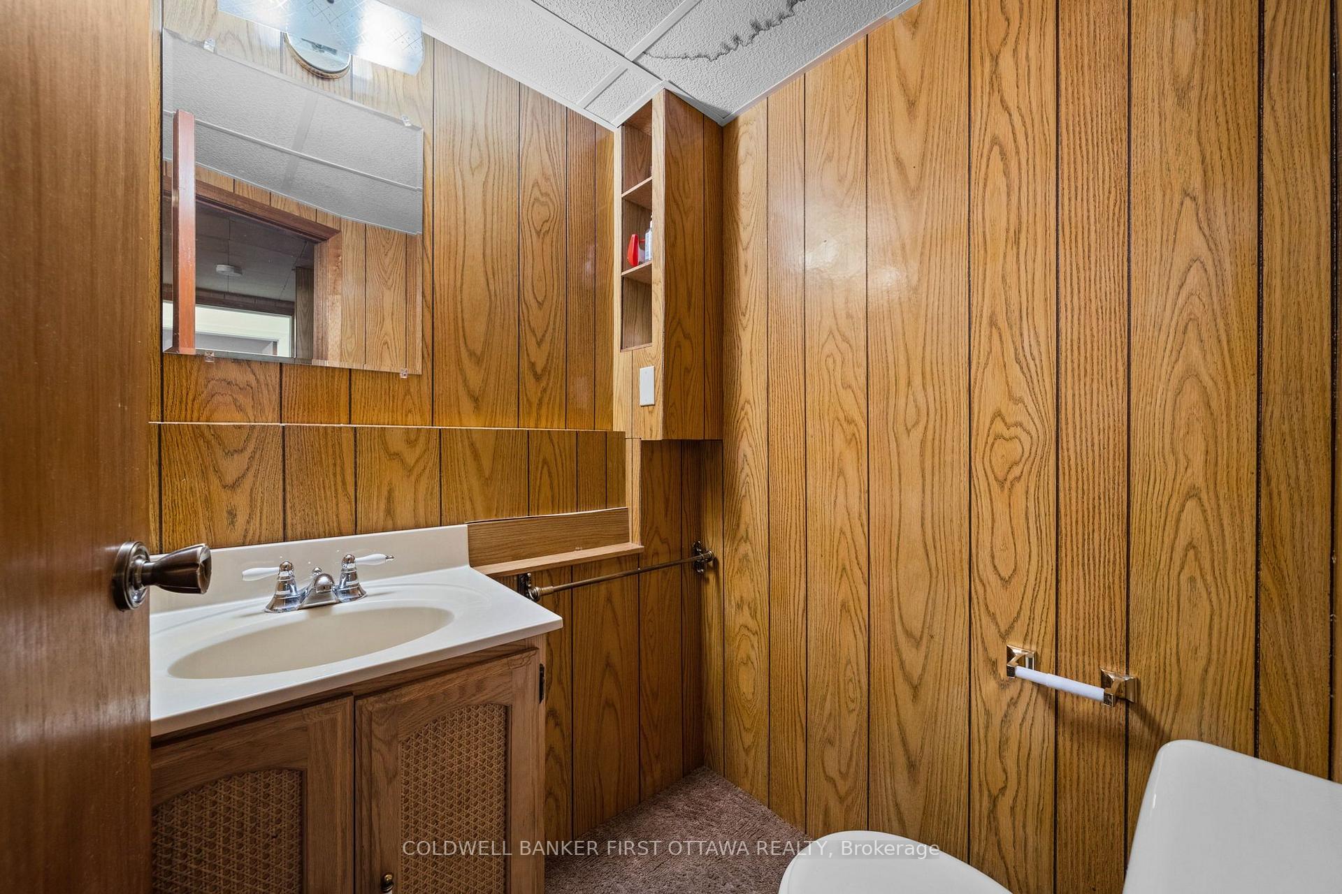 Photo 25 of 5310 Mclean Crescent, Ottawa, Manotick Long Island & Nicholls Island — HOMEH
