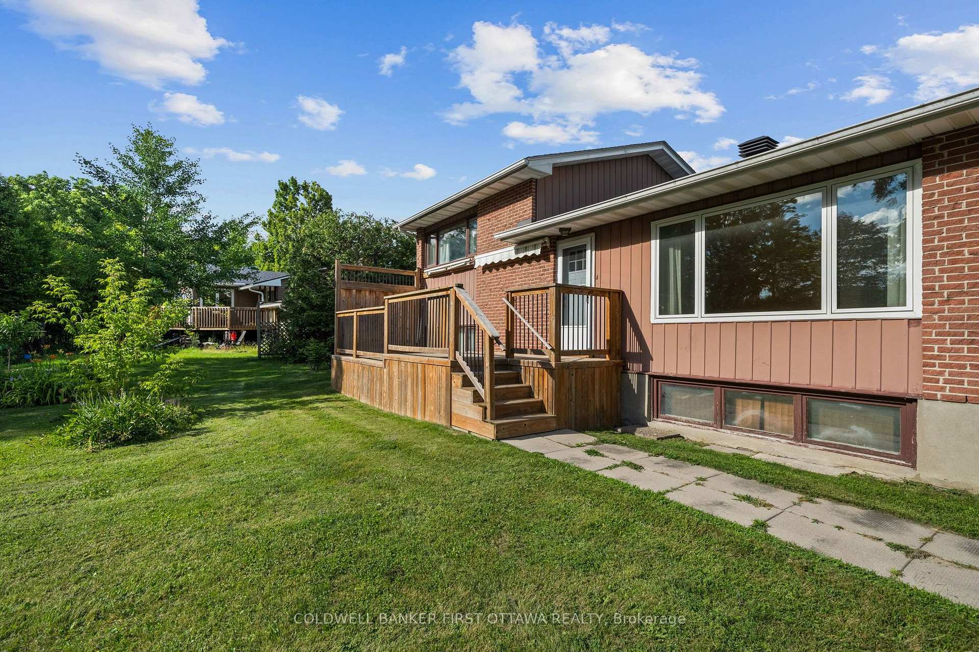 Photo 32 of 5310 Mclean Crescent, Ottawa, Manotick Long Island & Nicholls Island — HOMEH