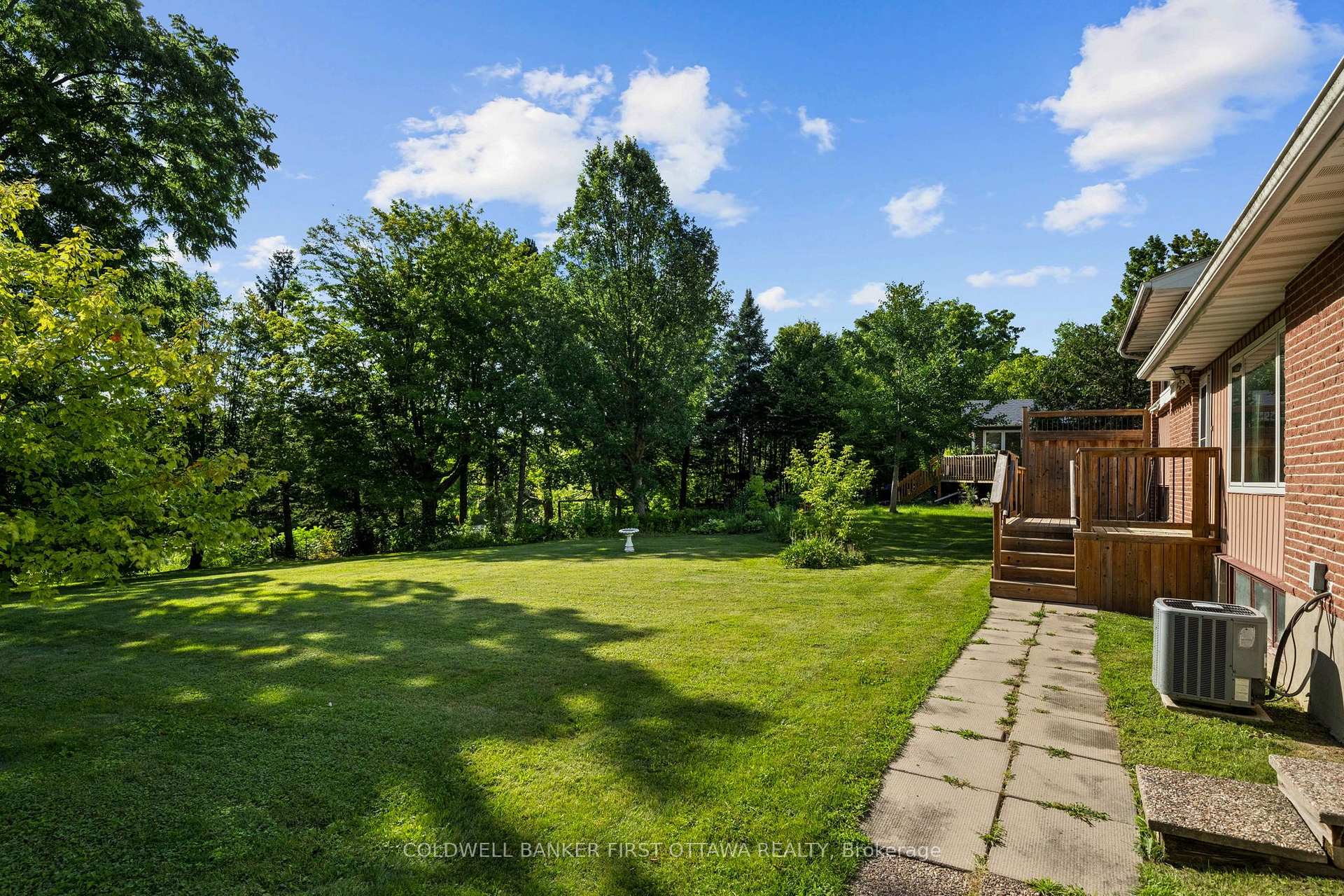Photo 34 of 5310 Mclean Crescent, Ottawa, Manotick Long Island & Nicholls Island — HOMEH