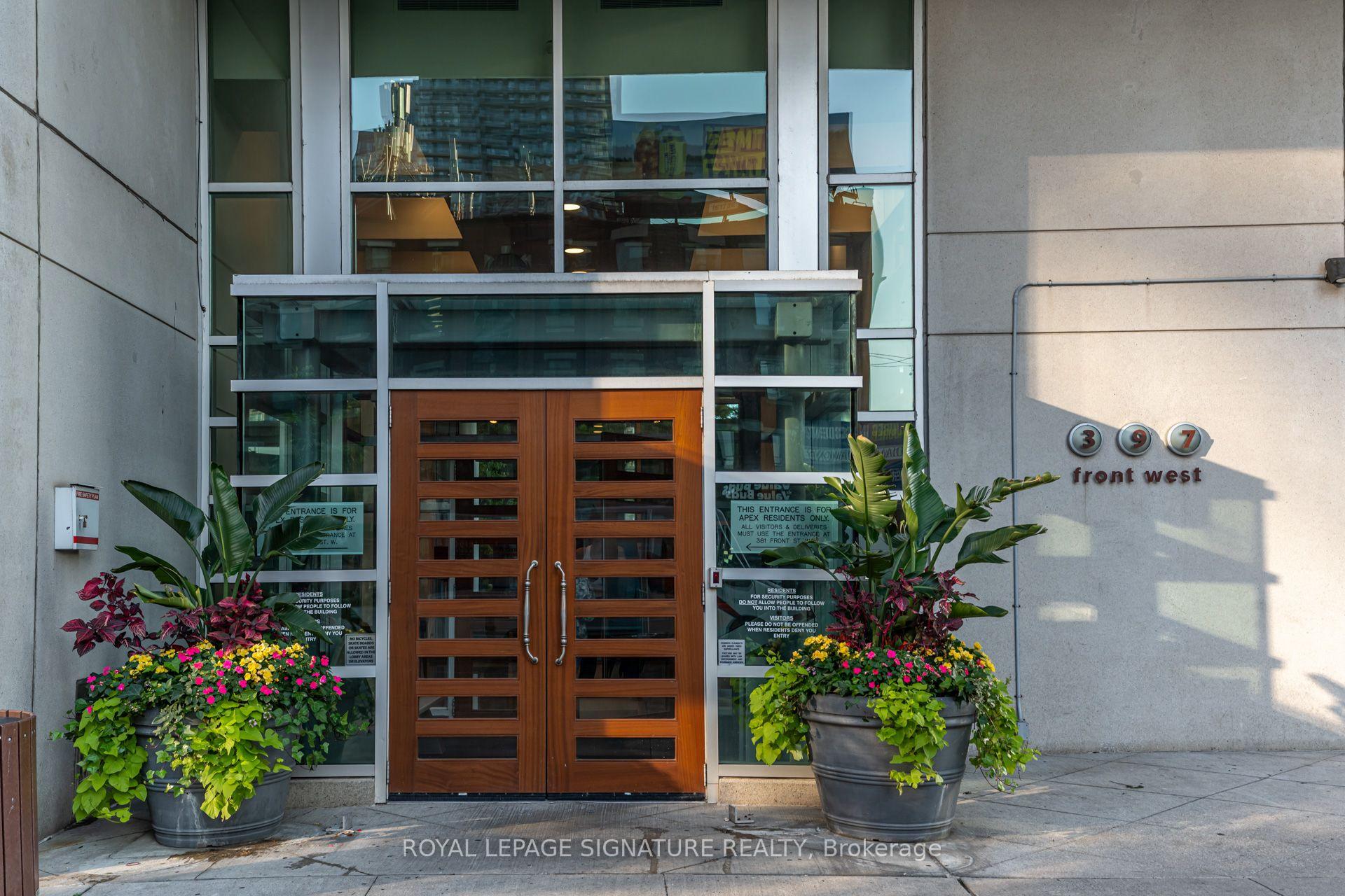 Photo 3 of Unit 3608, 397 Front Street W, Toronto, Waterfront Communities — HOMEH