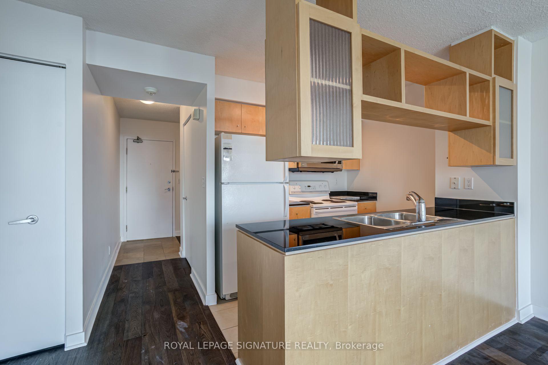Photo 15 of Unit 3608, 397 Front Street W, Toronto, Waterfront Communities — HOMEH