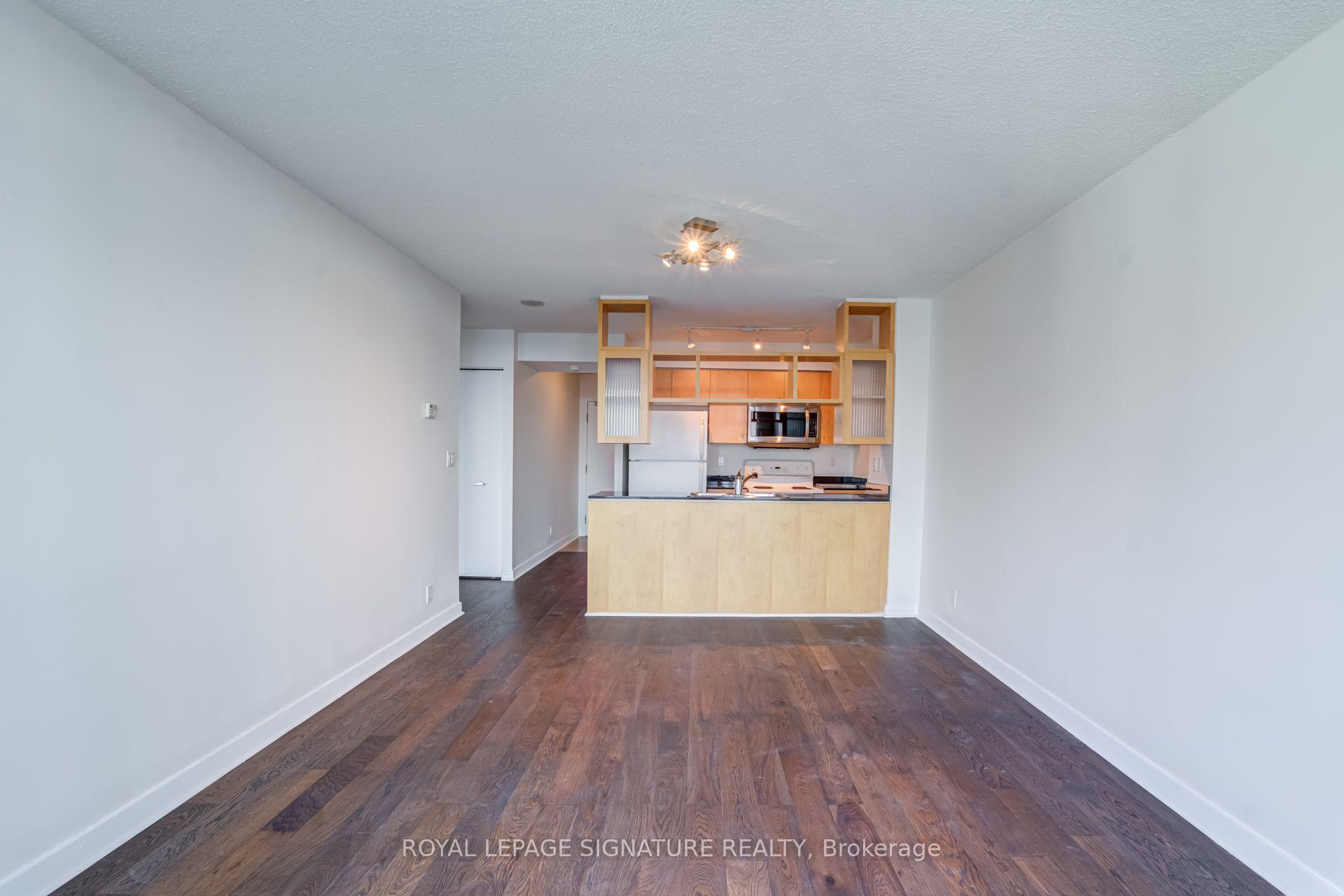 Photo 18 of Unit 3608, 397 Front Street W, Toronto, Waterfront Communities — HOMEH
