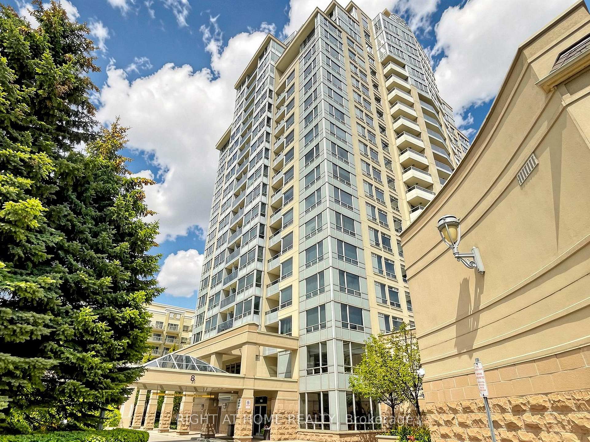Photo 2 of Unit 606, 8 Rean Drive, North York, Bayview Village — HOMEH