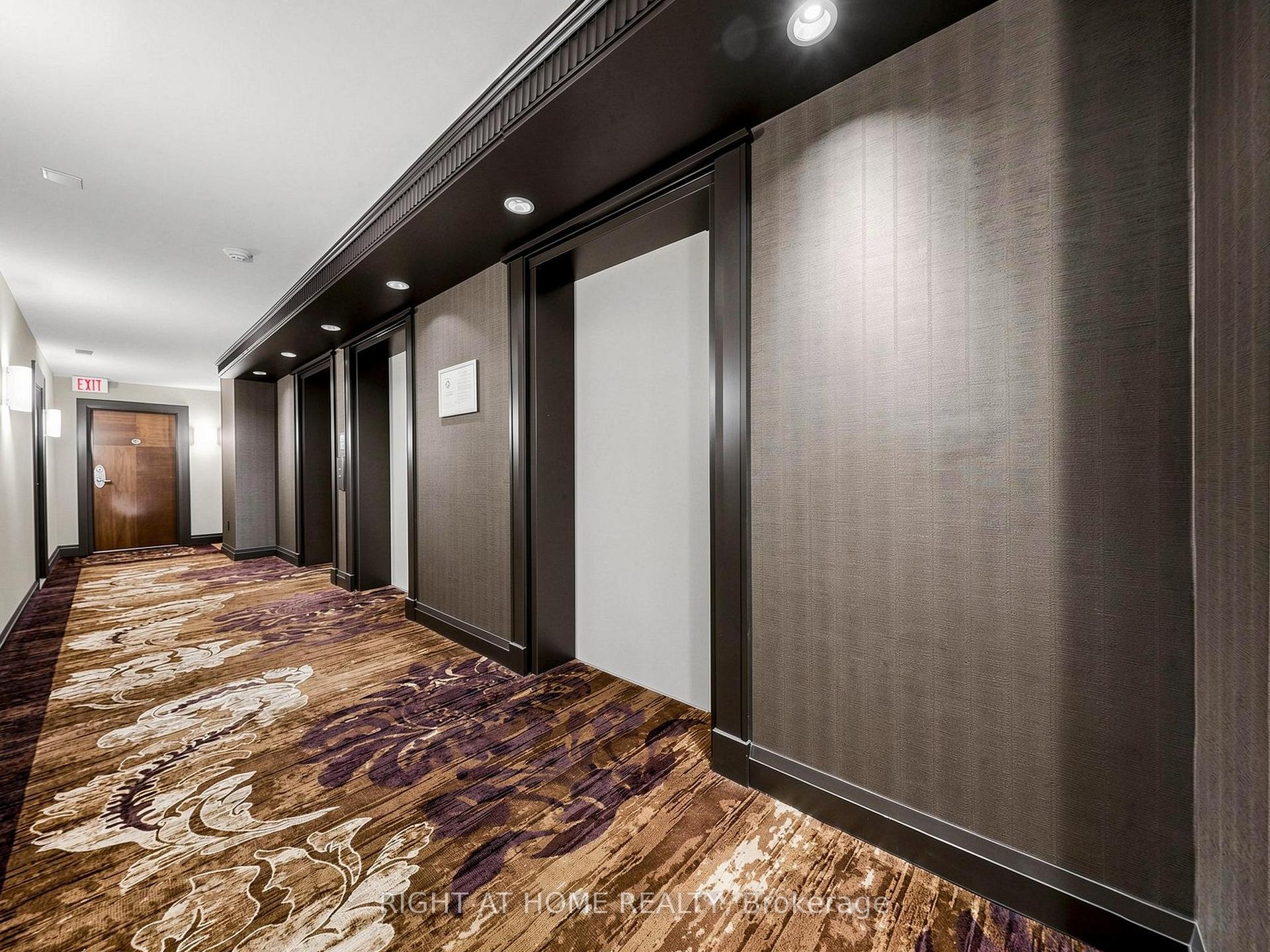 Photo 6 of Unit 606, 8 Rean Drive, North York, Bayview Village — HOMEH