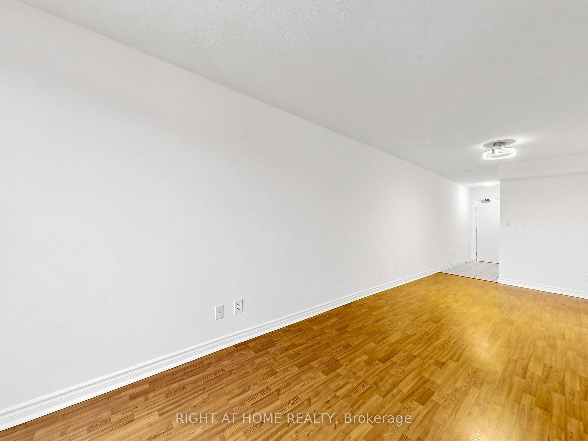 Photo 18 of Unit 606, 8 Rean Drive, North York, Bayview Village — HOMEH
