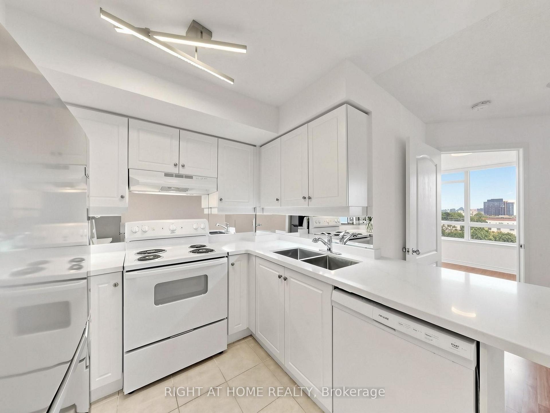 Photo 21 of Unit 606, 8 Rean Drive, North York, Bayview Village — HOMEH