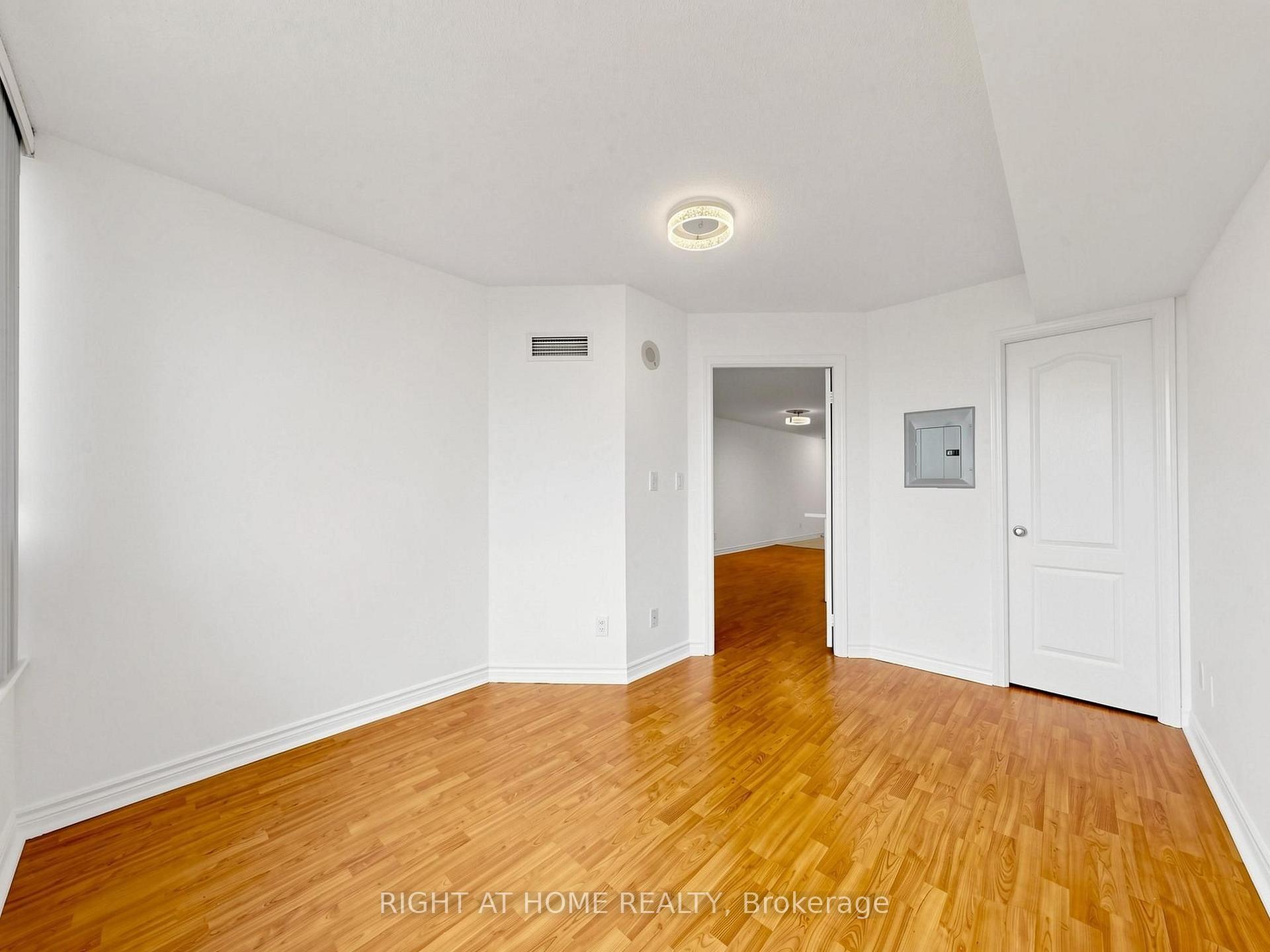 Photo 31 of Unit 606, 8 Rean Drive, North York, Bayview Village — HOMEH