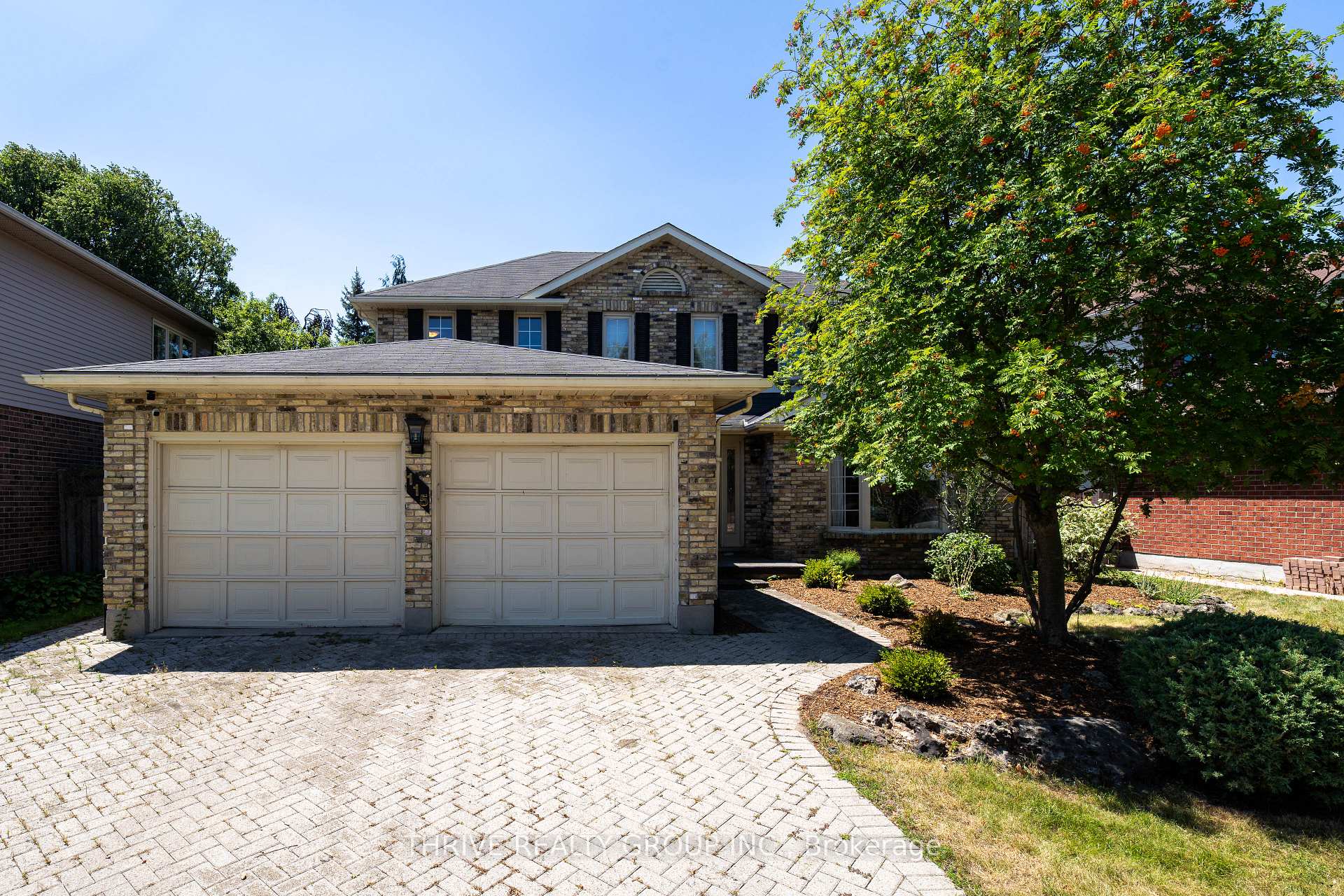 Photo 1 of 115 Pine Valley Drive, London, South N — HOMEH
