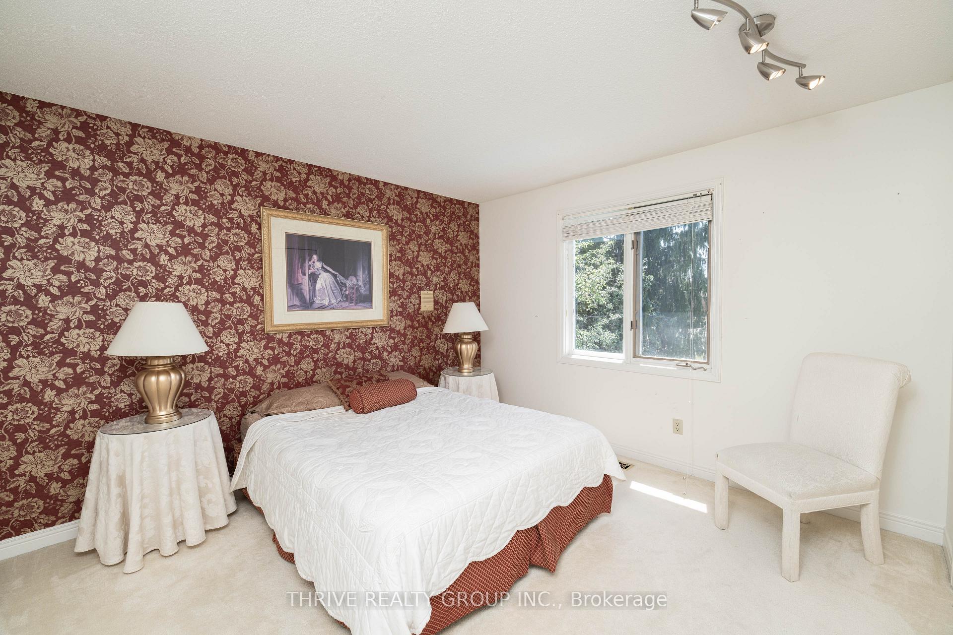 Photo 26 of 115 Pine Valley Drive, London, South N — HOMEH