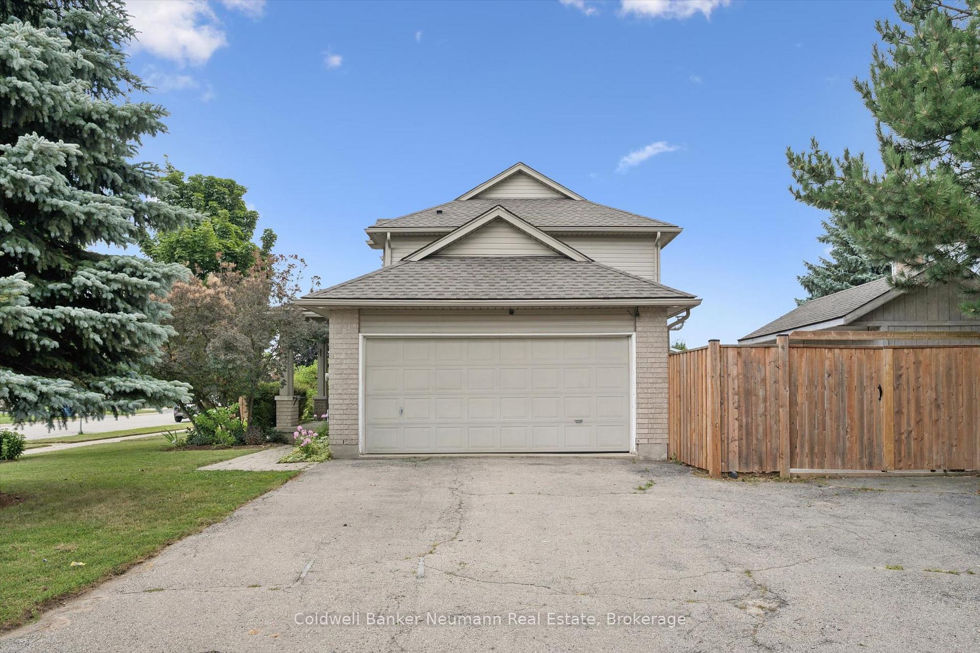 Photo 49 of 1 Teal Drive, Guelph, Kortright Hills — HOMEH