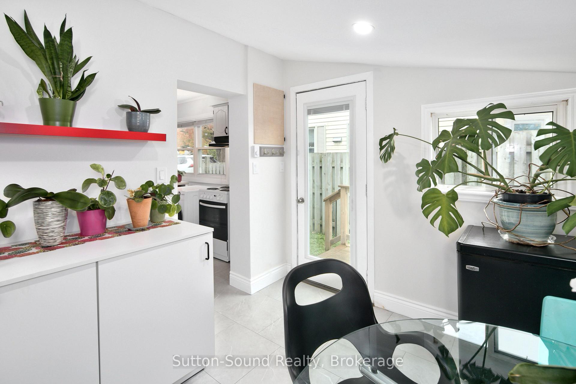 Photo 13 of 785 7th Street E, Owen Sound — HOMEH