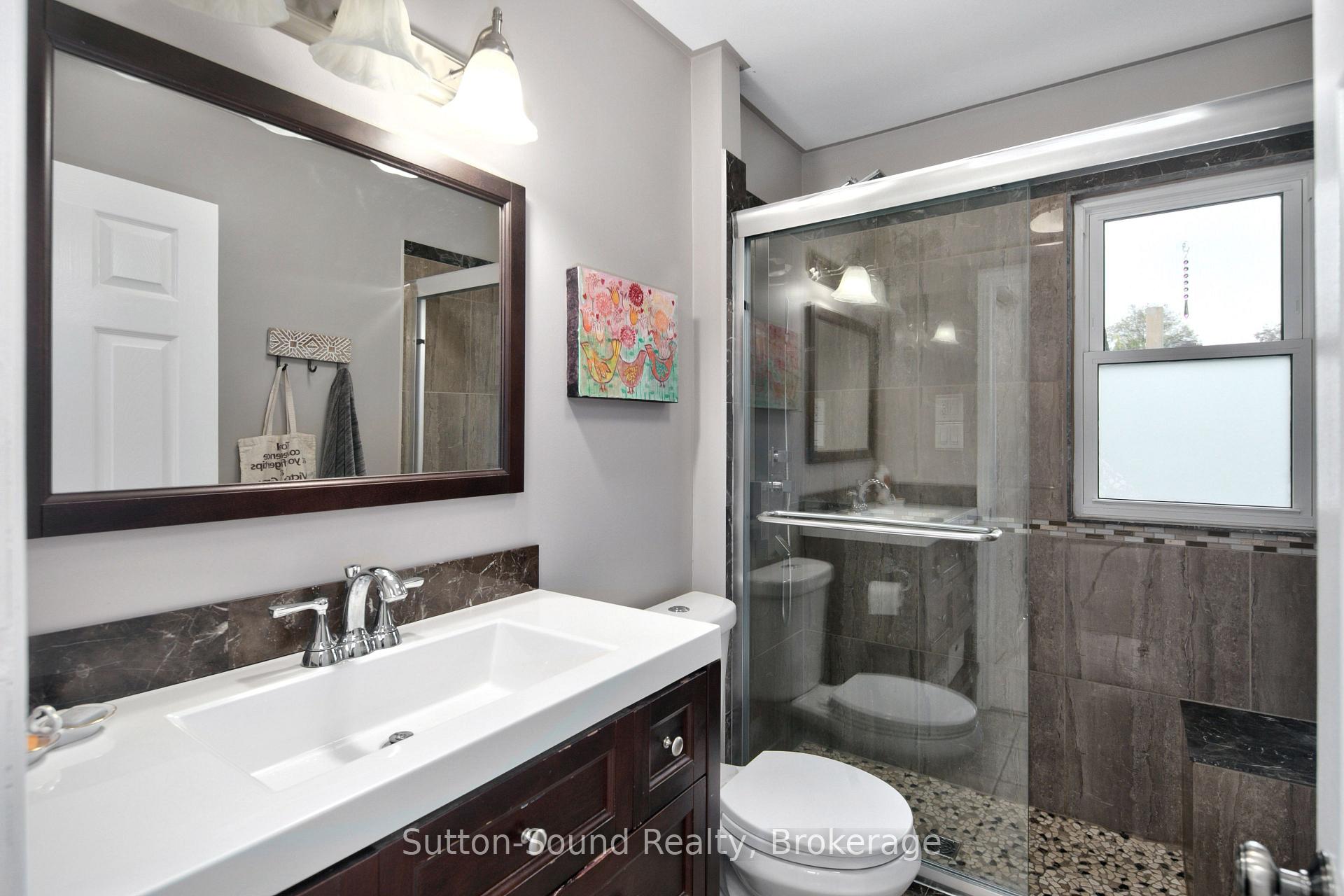 Photo 18 of 785 7th Street E, Owen Sound — HOMEH