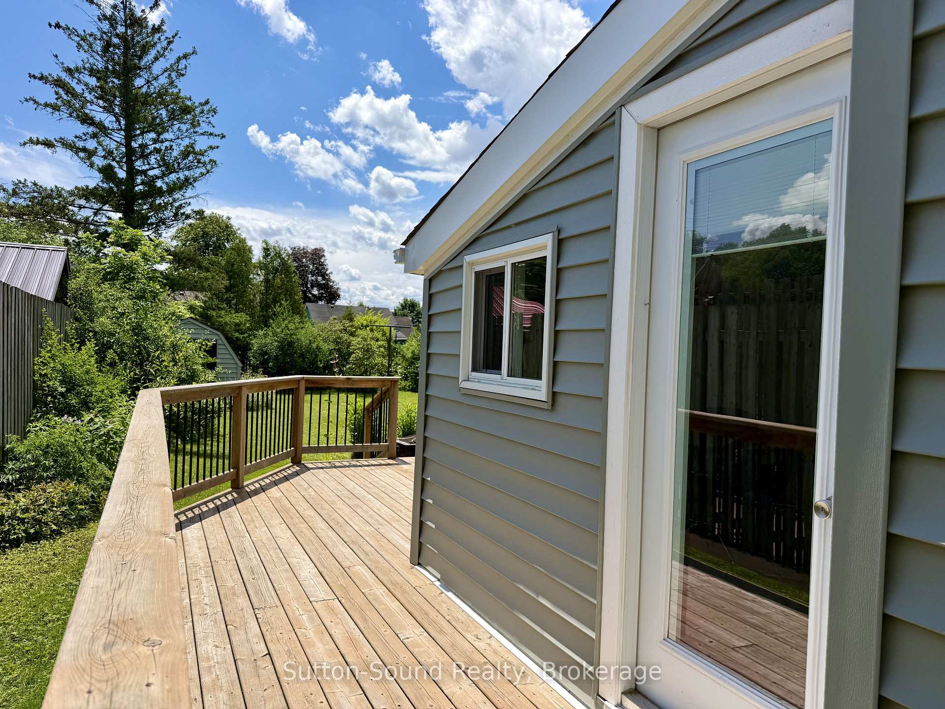 Photo 21 of 785 7th Street E, Owen Sound — HOMEH