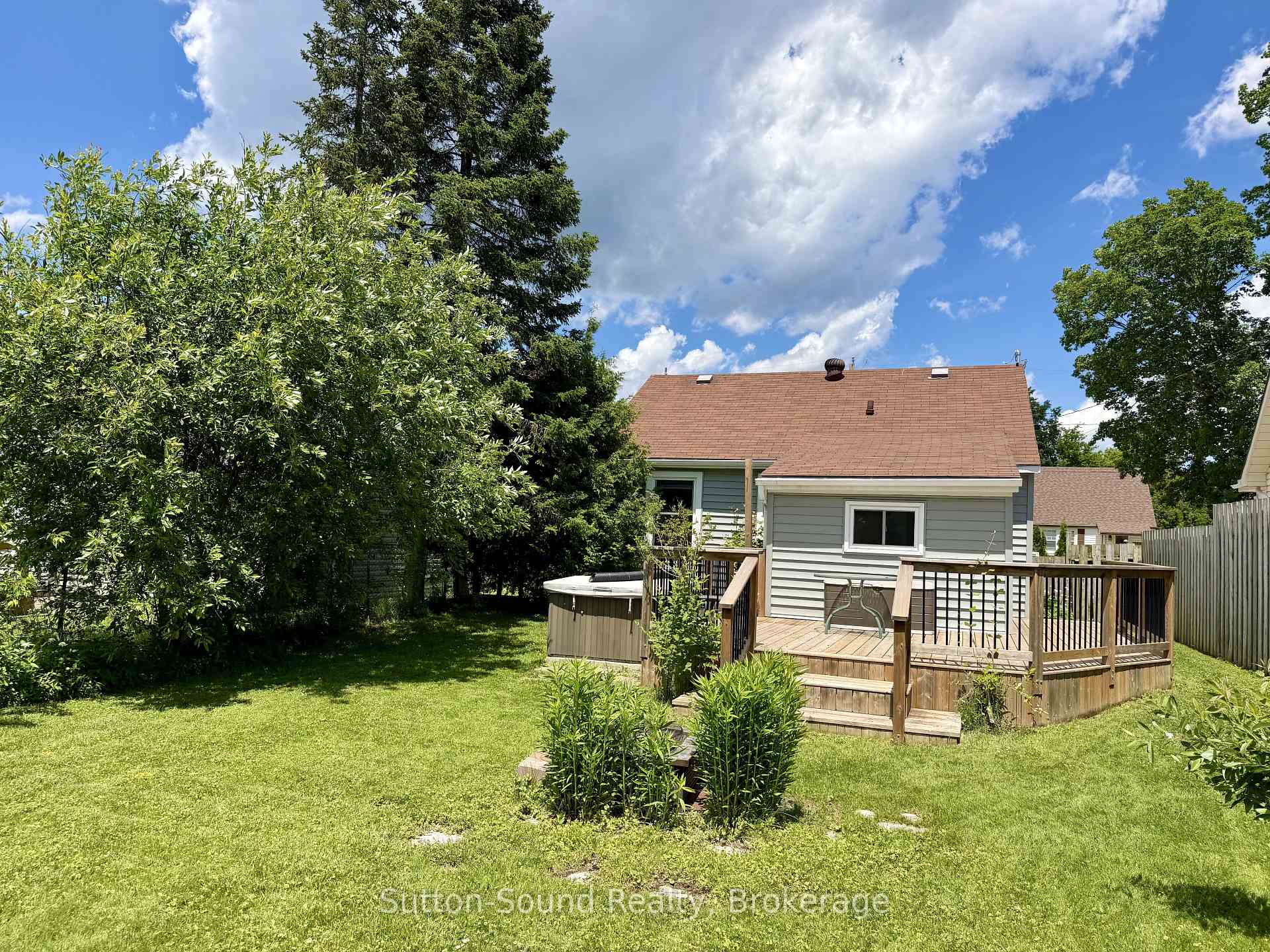 Photo 28 of 785 7th Street E, Owen Sound — HOMEH