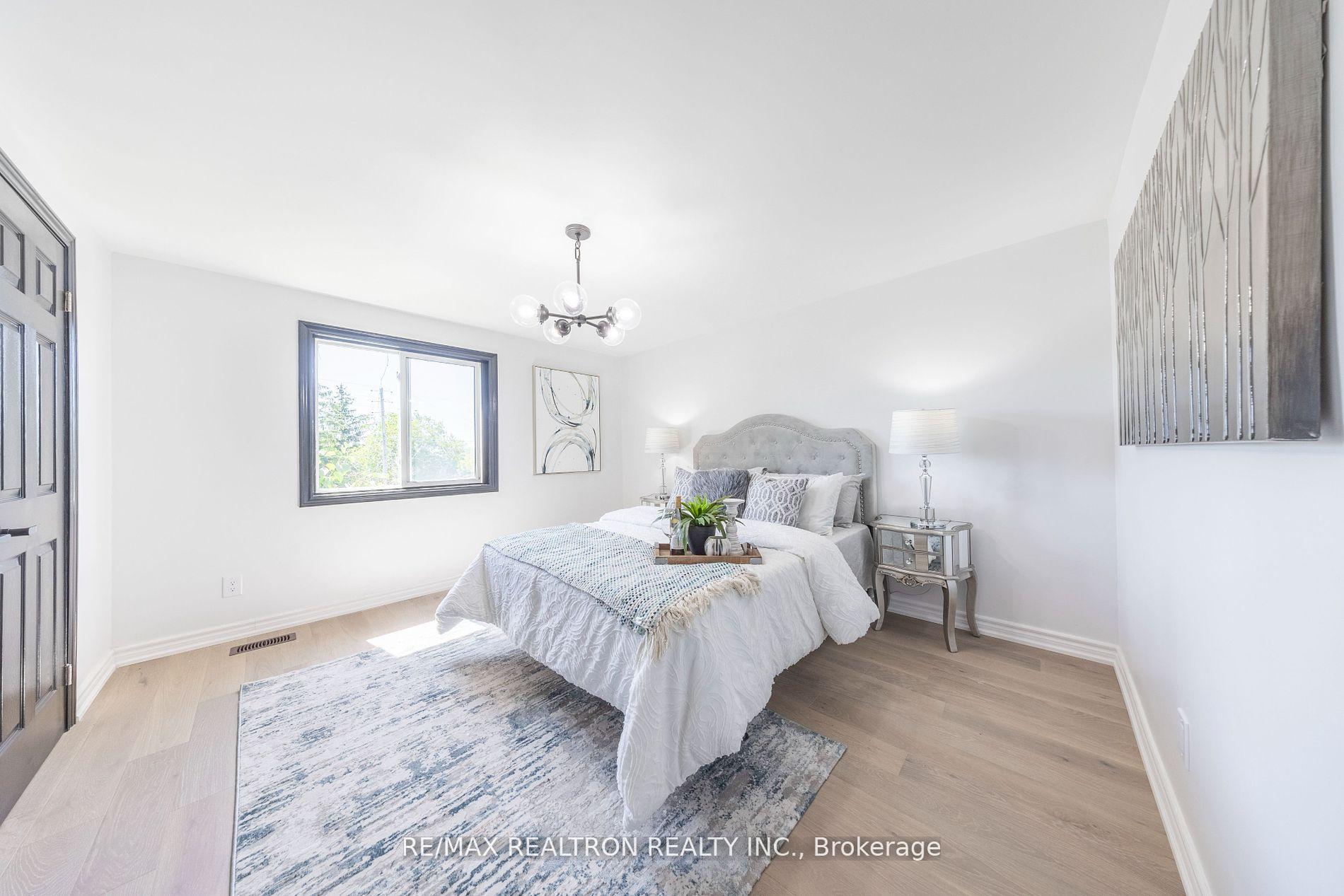Photo 14 of 14 Grassmere Avenue, Oshawa, Lakeview — HOMEH